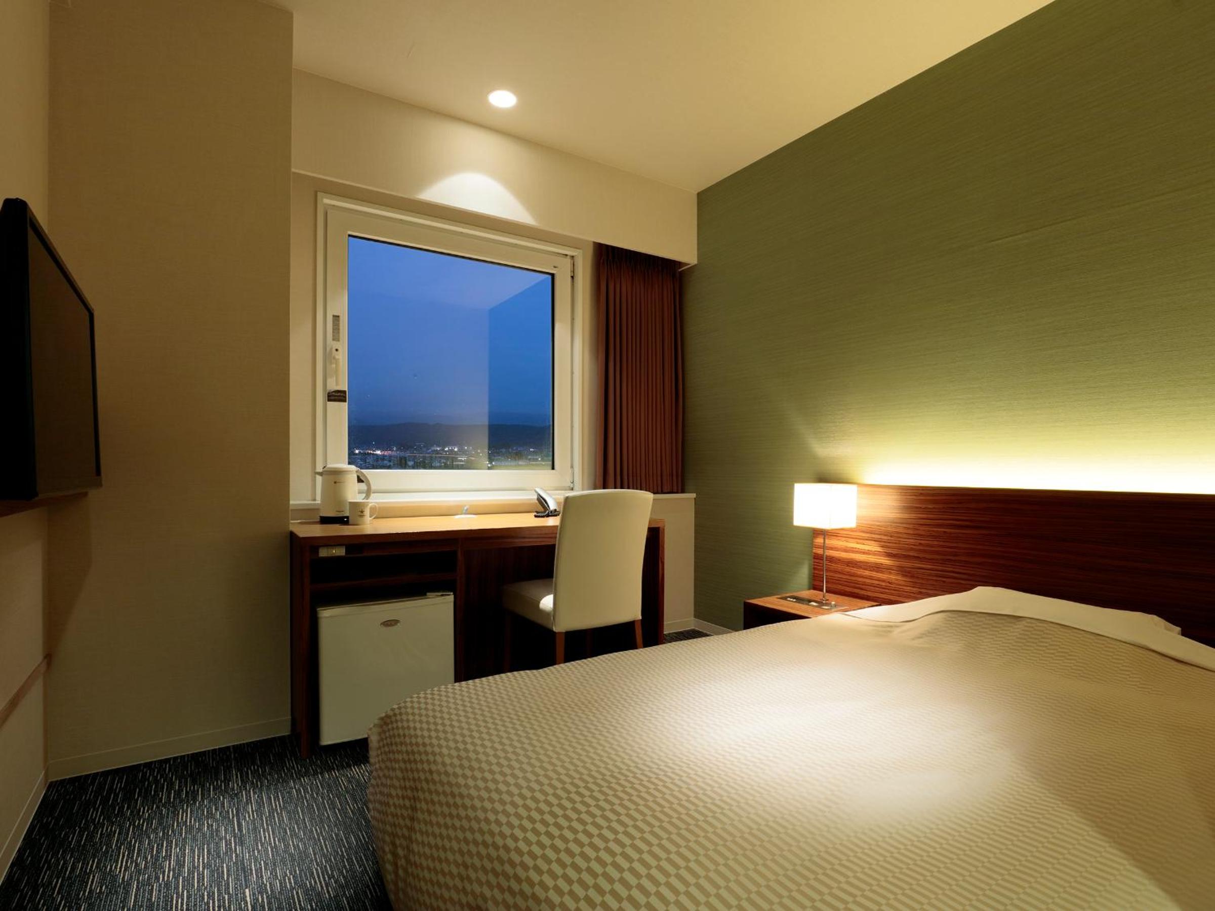 Standard Double Room - Non-Smoking - Photo 10