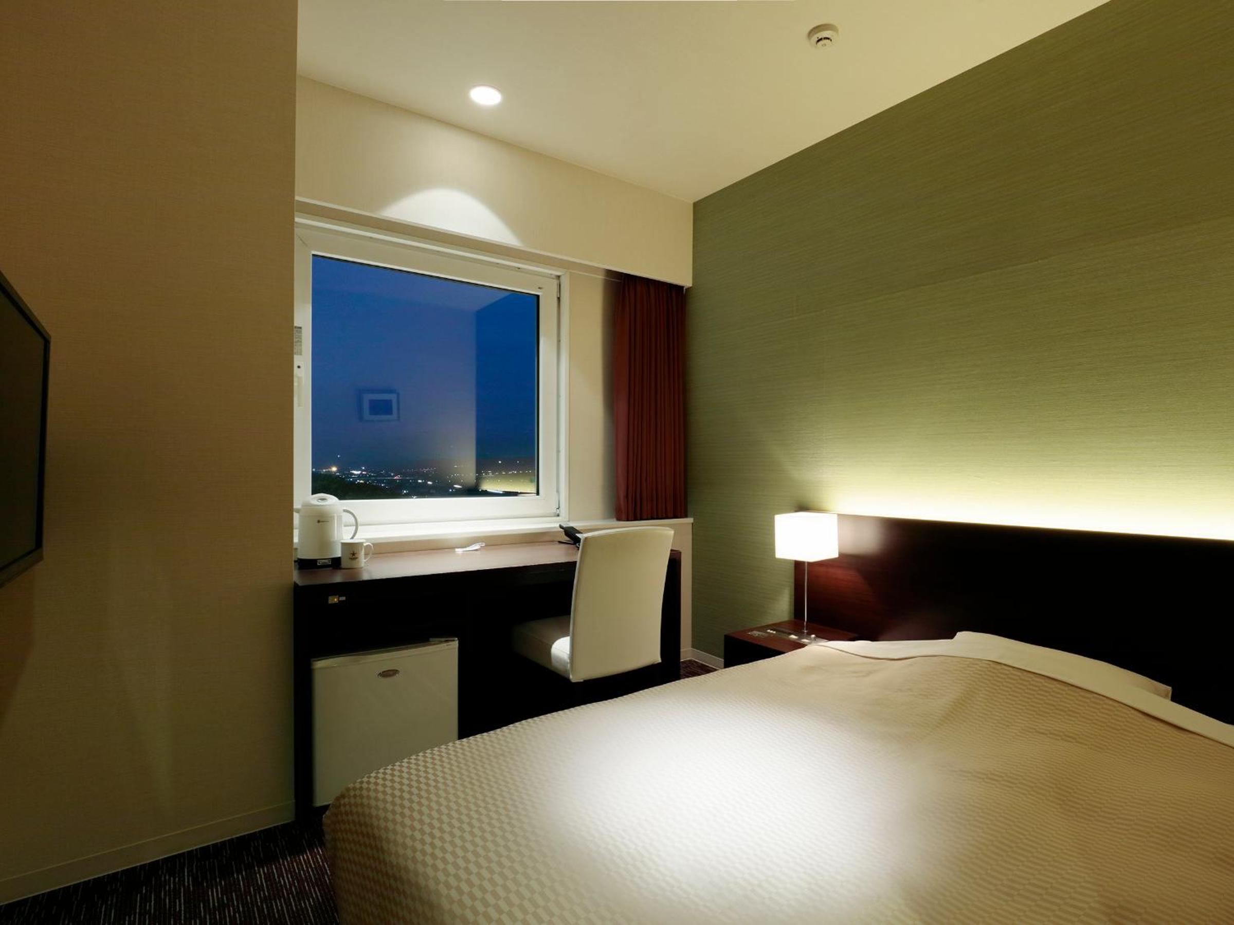 Standard Double Room - Non-Smoking - Photo 11