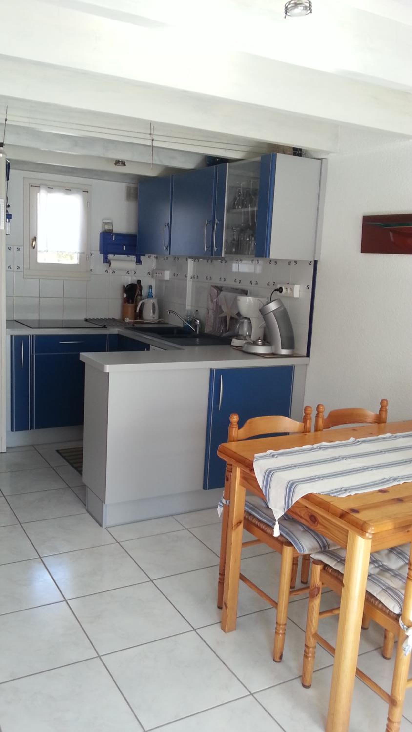 Apartment with Terrace - Photo 3