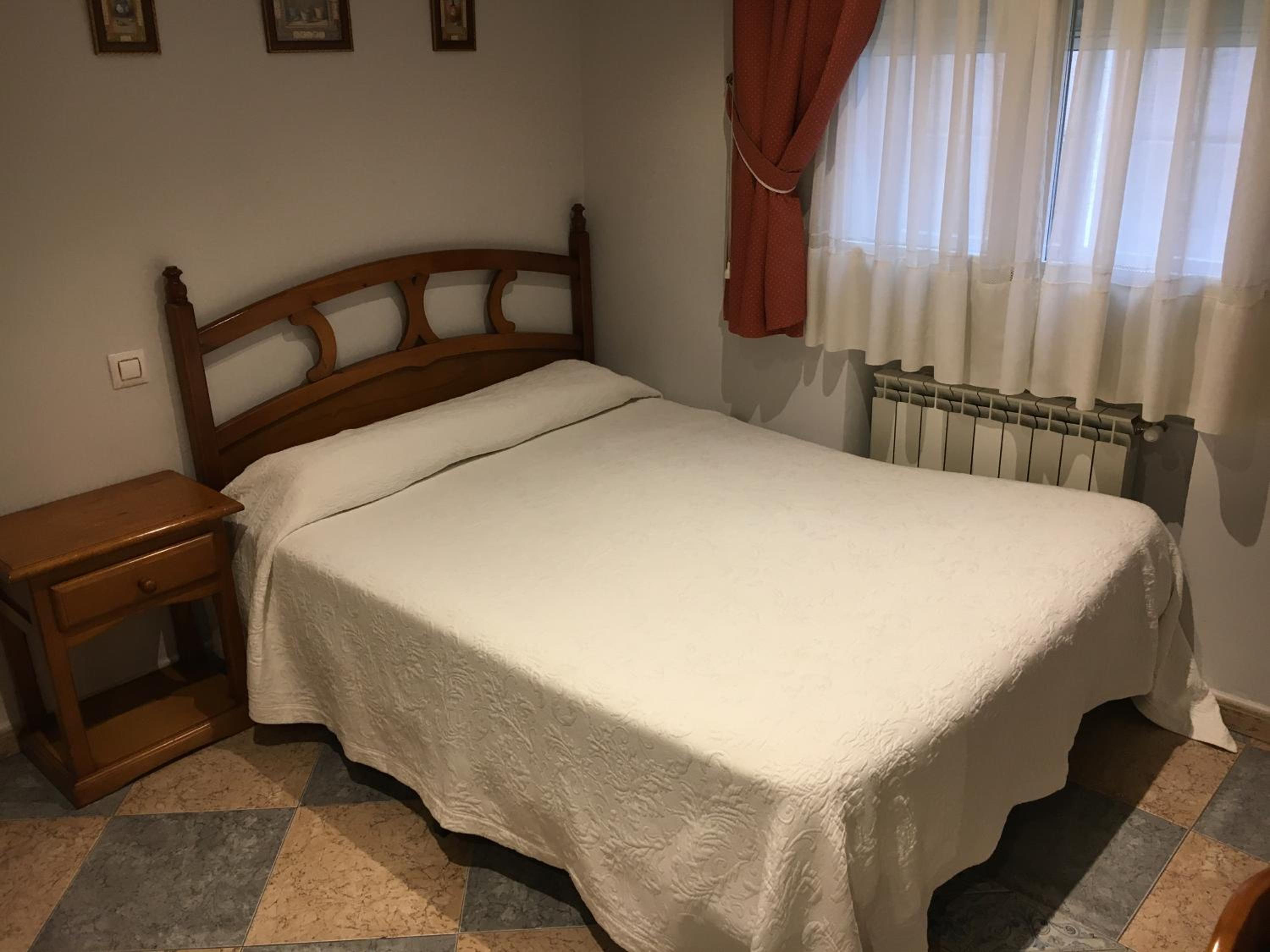 Double Room - Photo 1