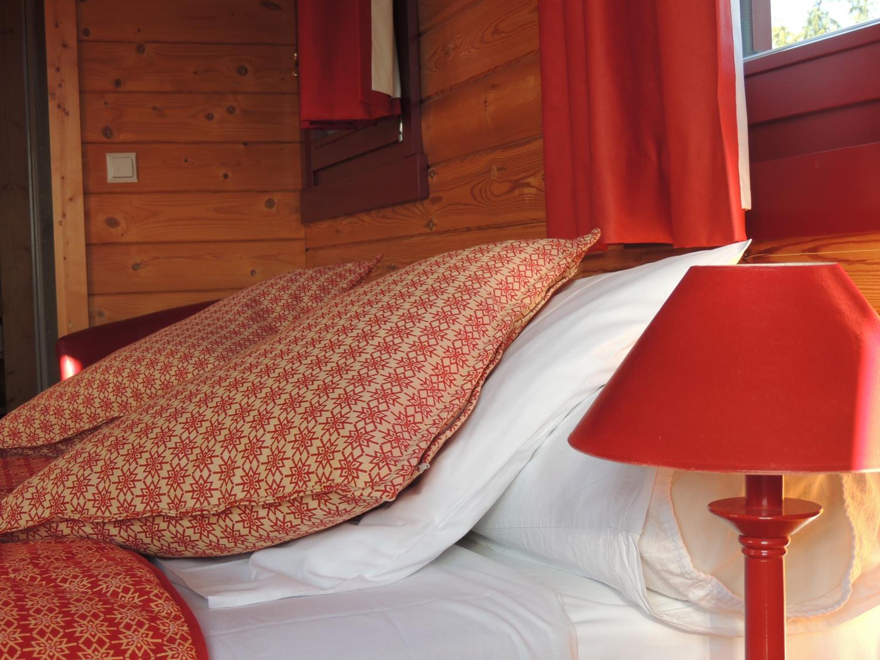 The Gypsy Caravan - Double Room photo 3