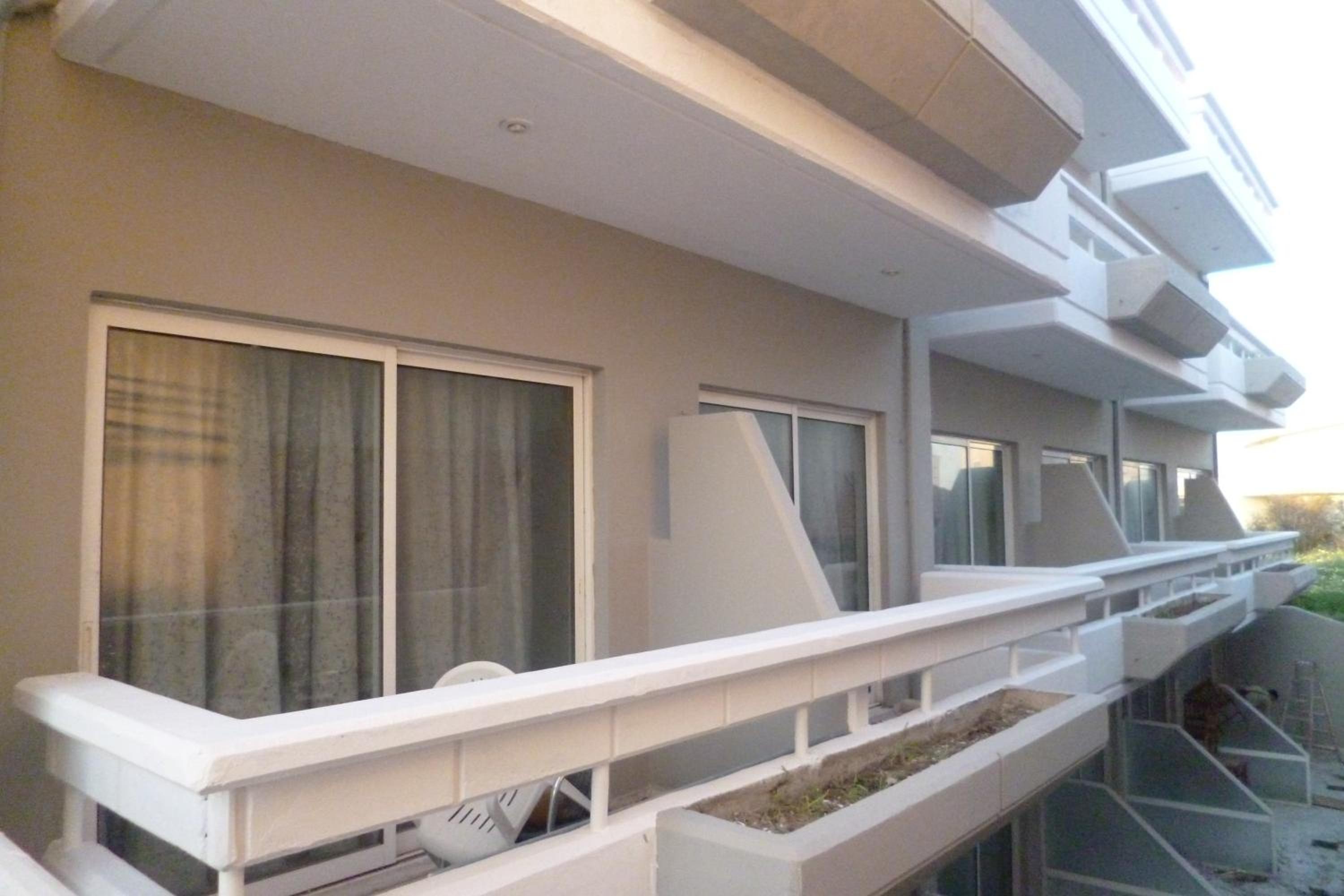 Standard Triple Room photo 2