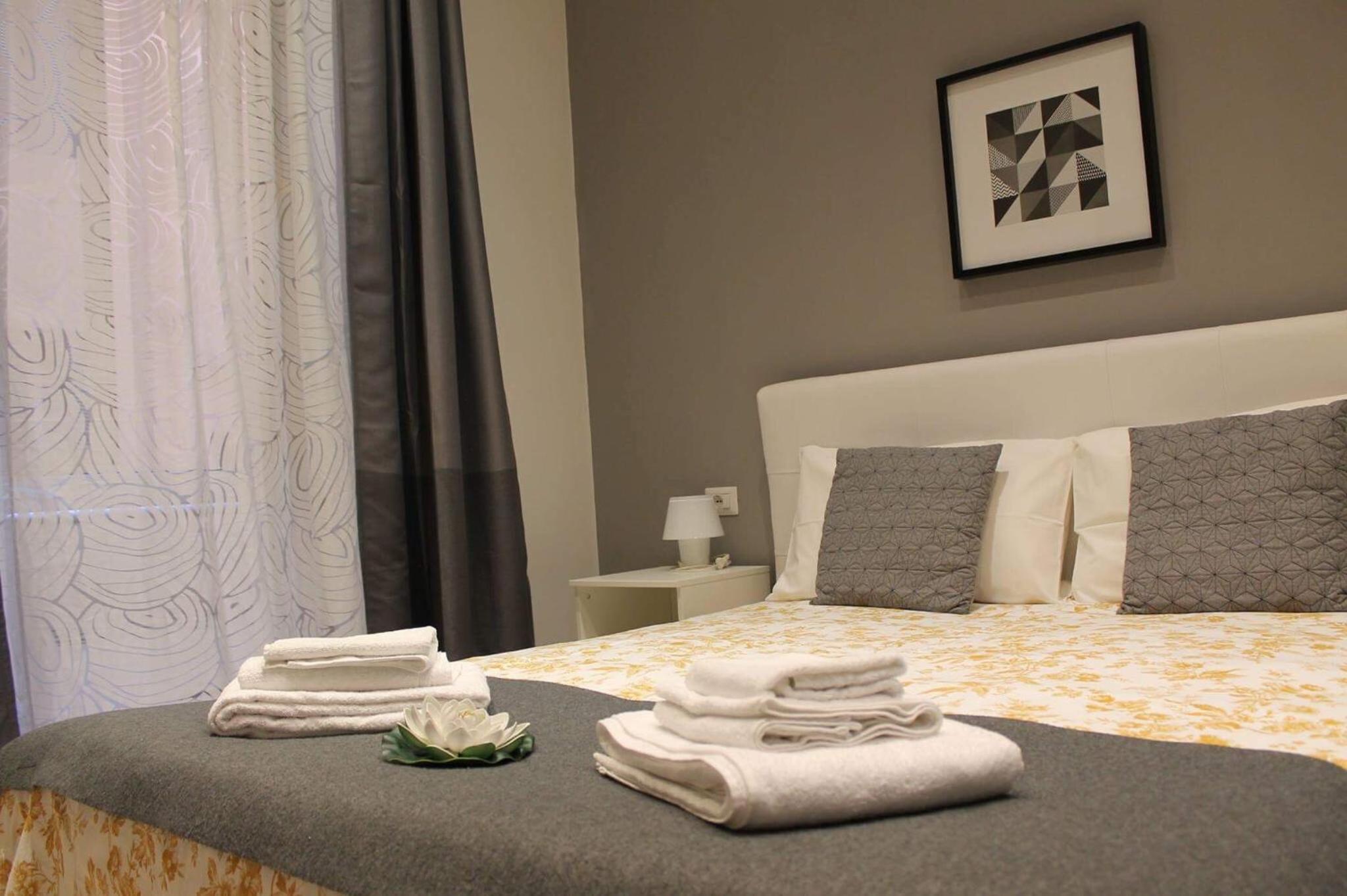 Deluxe Room (2 Adults + 1 Child) photo 2