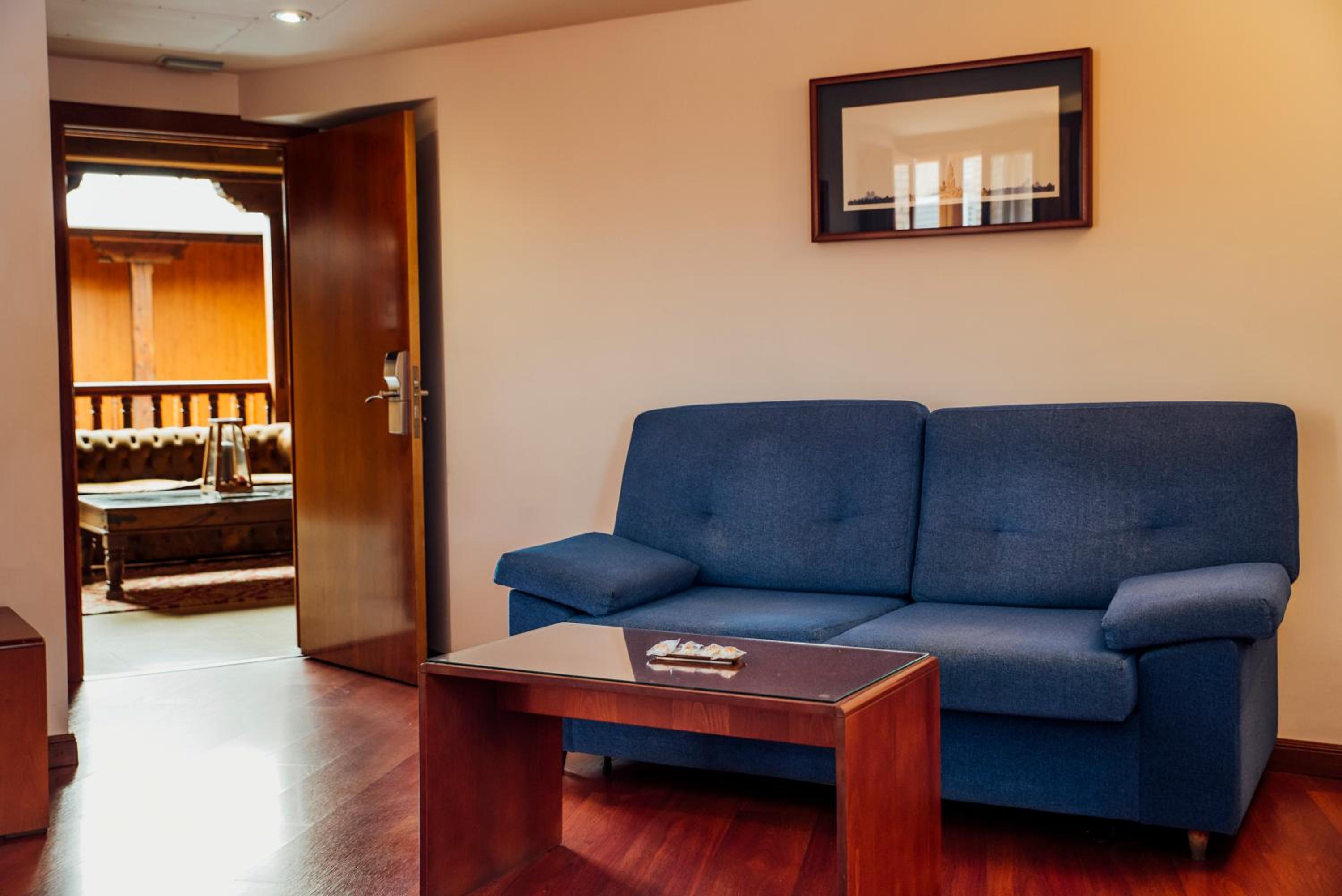 Superior Twin Room - Photo 7