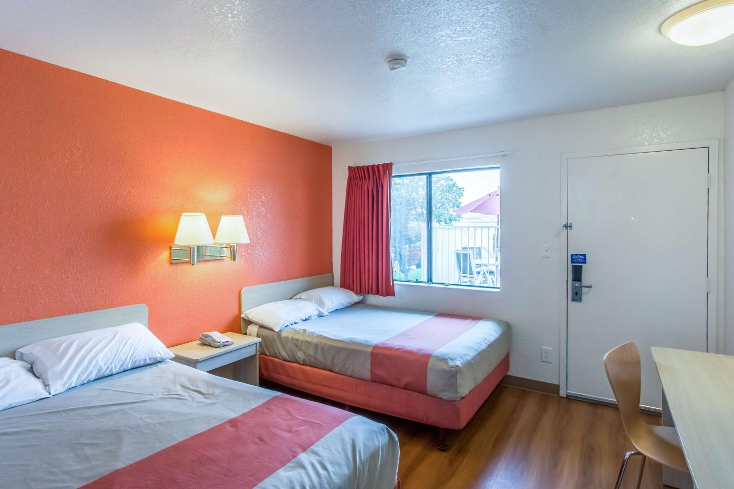 Quadruple Room photo 2