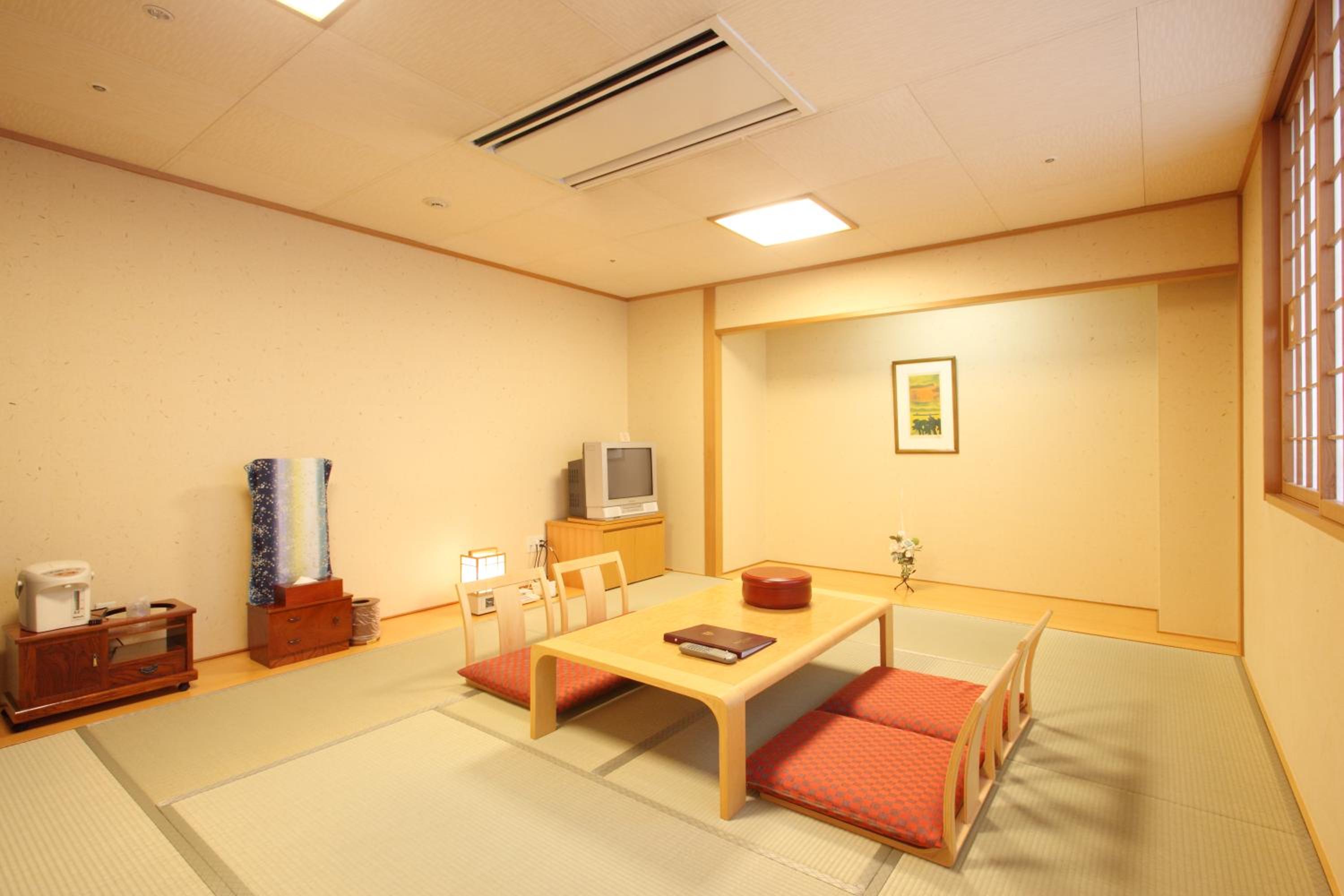 Japanese-Style Room - Non-Smoking - Photo 4