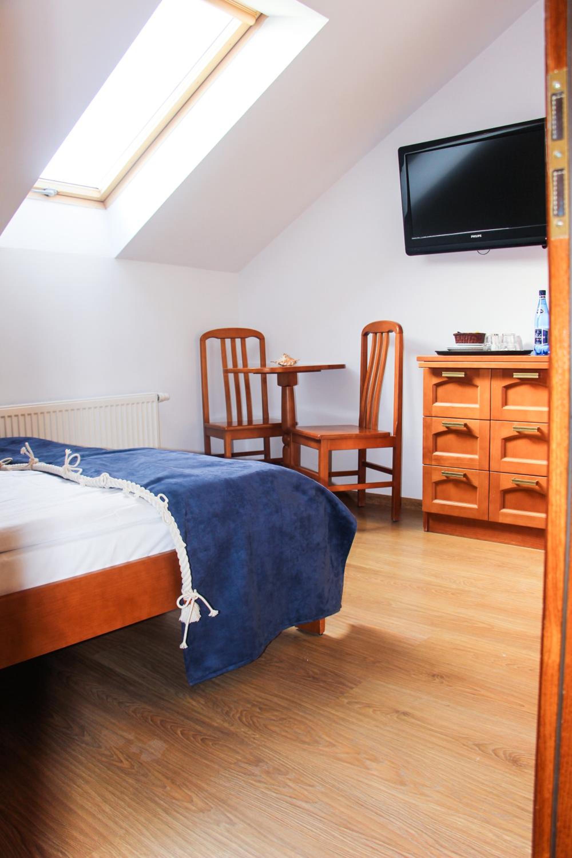 Double Room - Photo 2