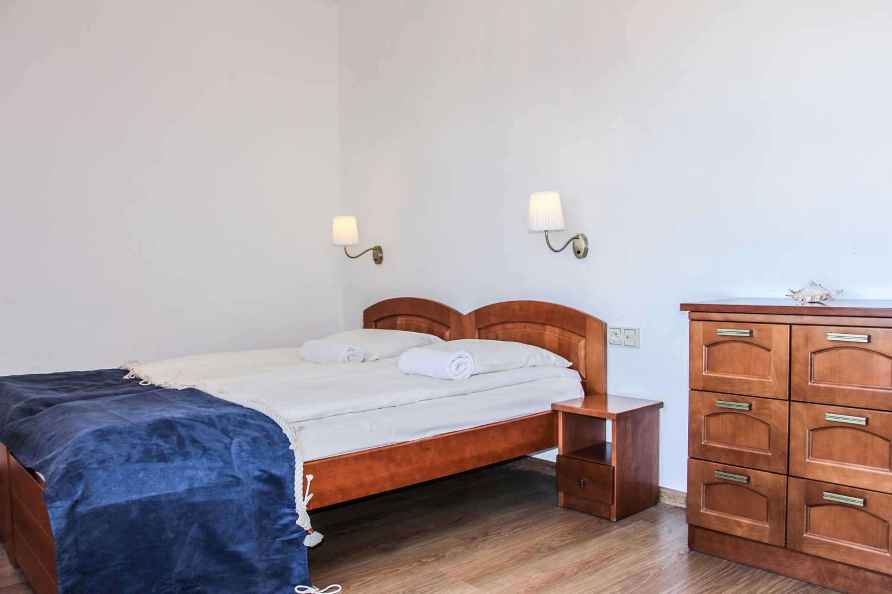 Double Room with Balcony - Photo 1