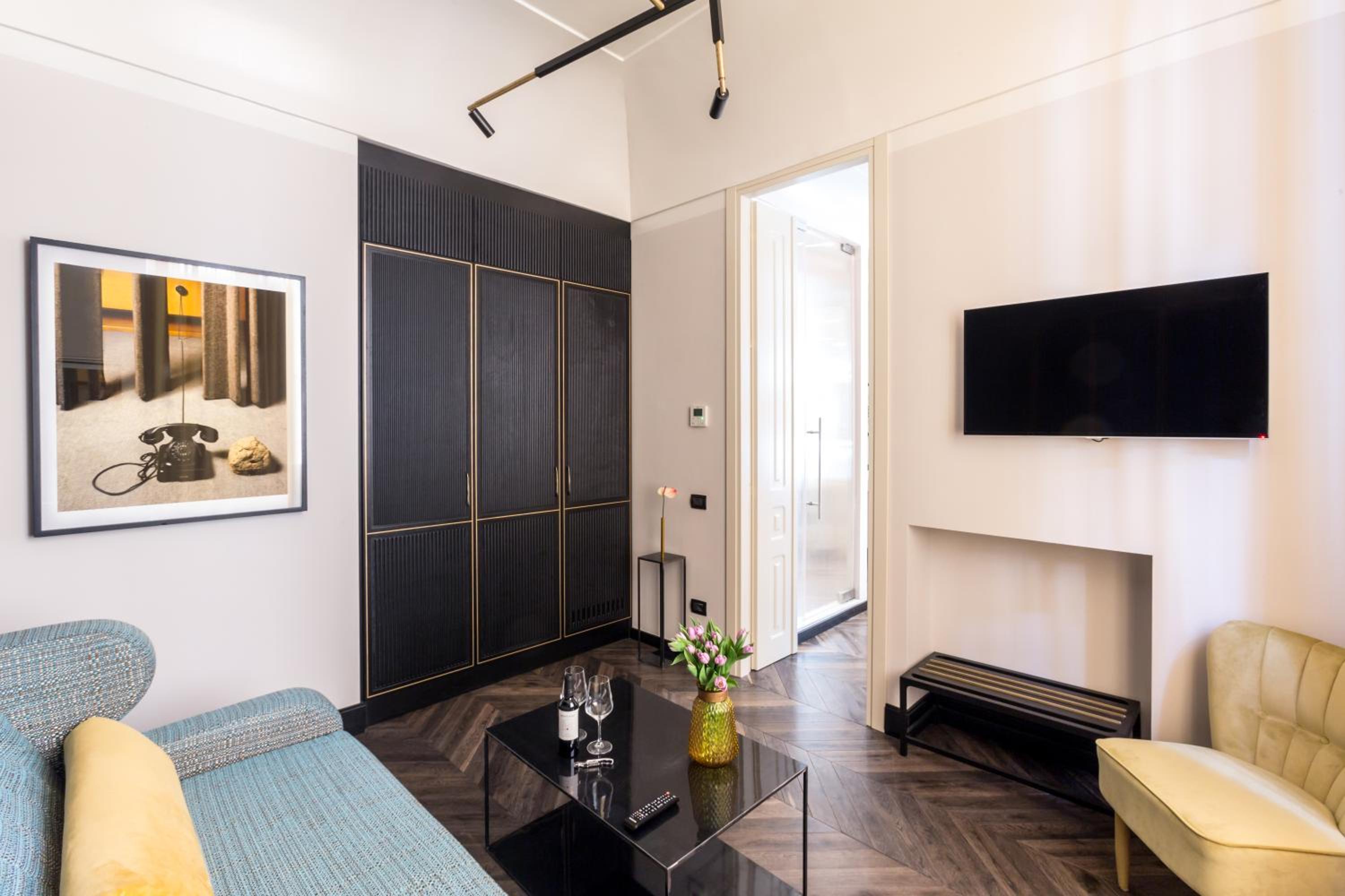Executive Suite photo 2