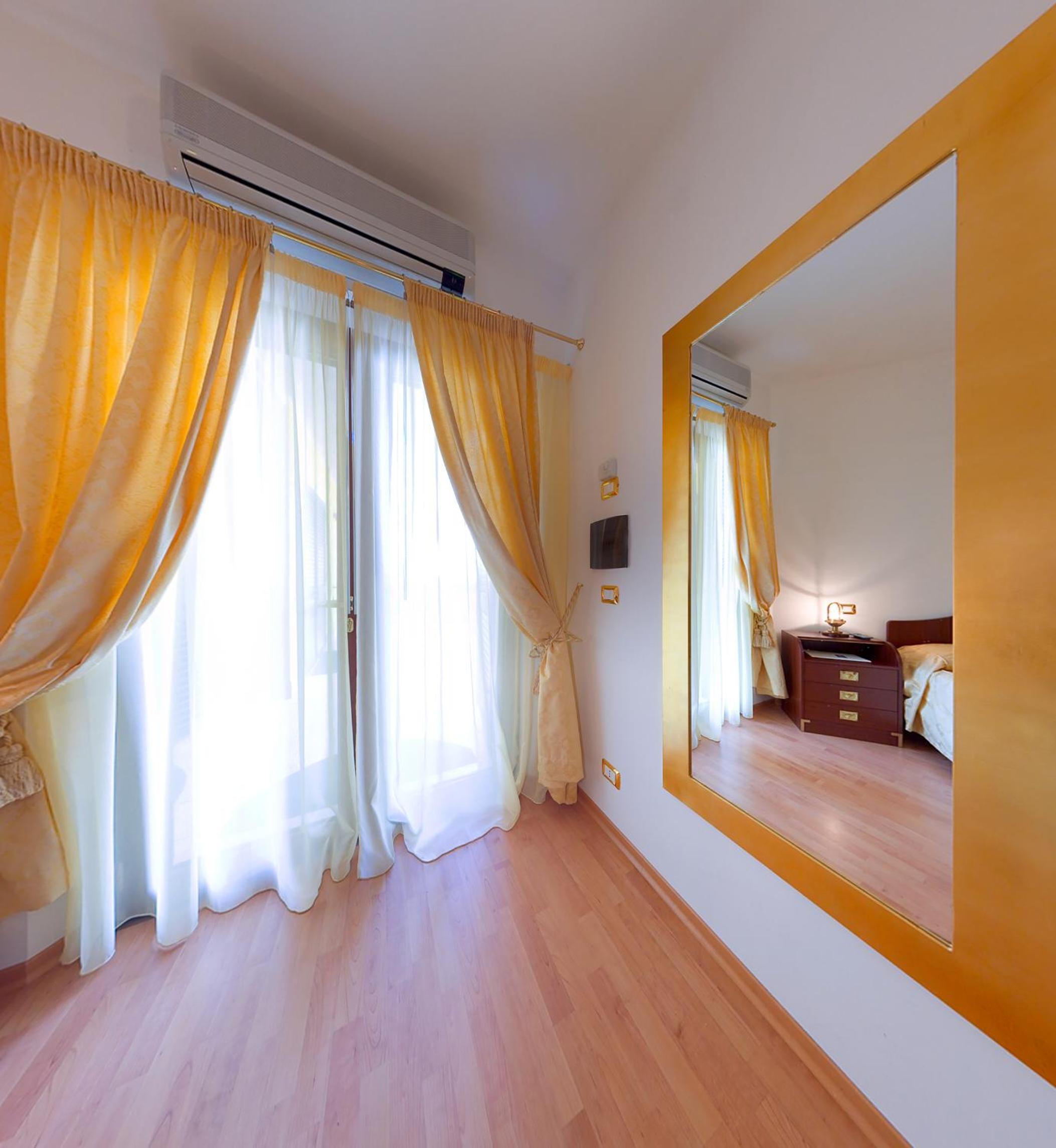 Quadruple Room photo 2
