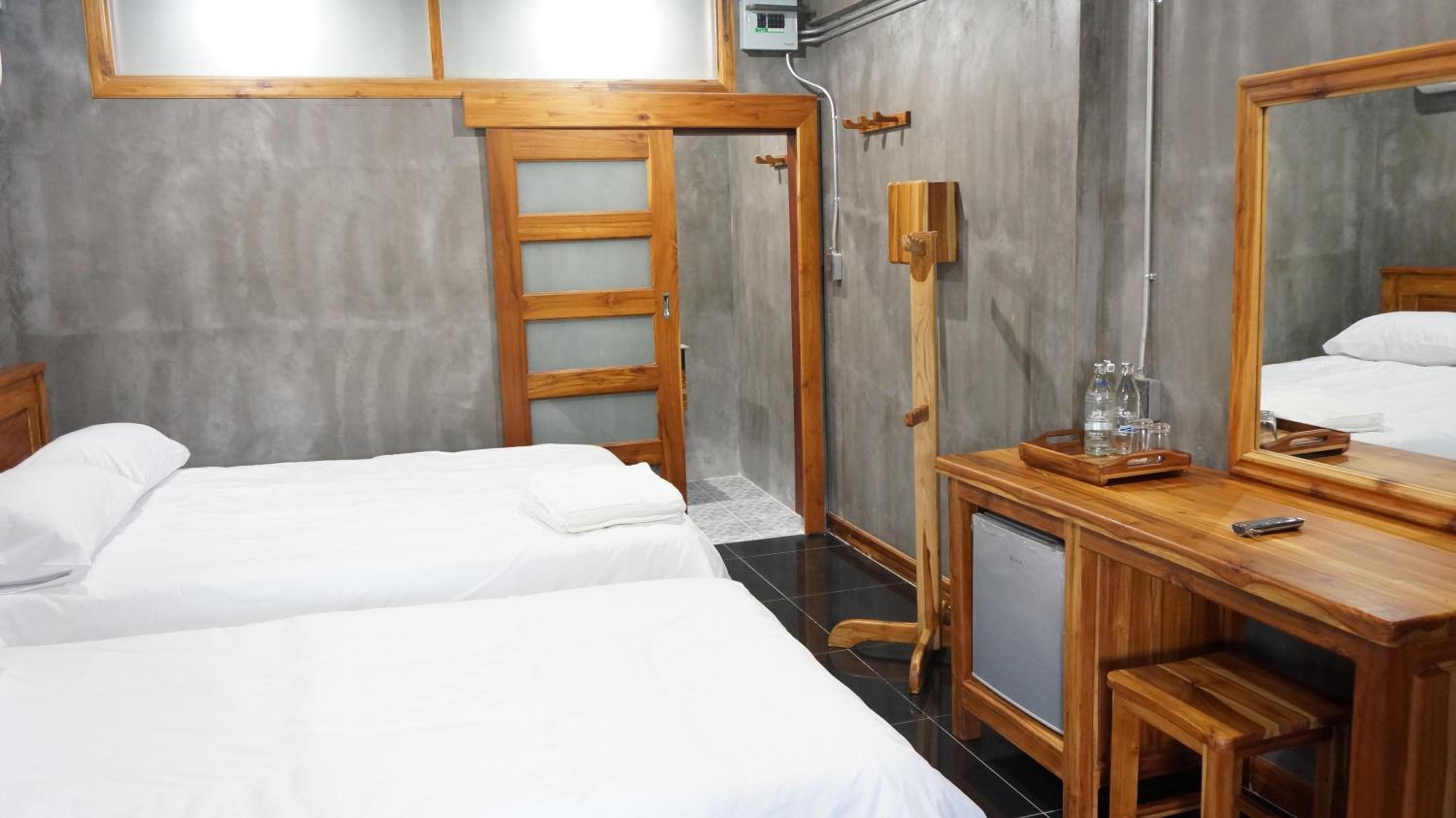 Deluxe Triple Room - Photo 3