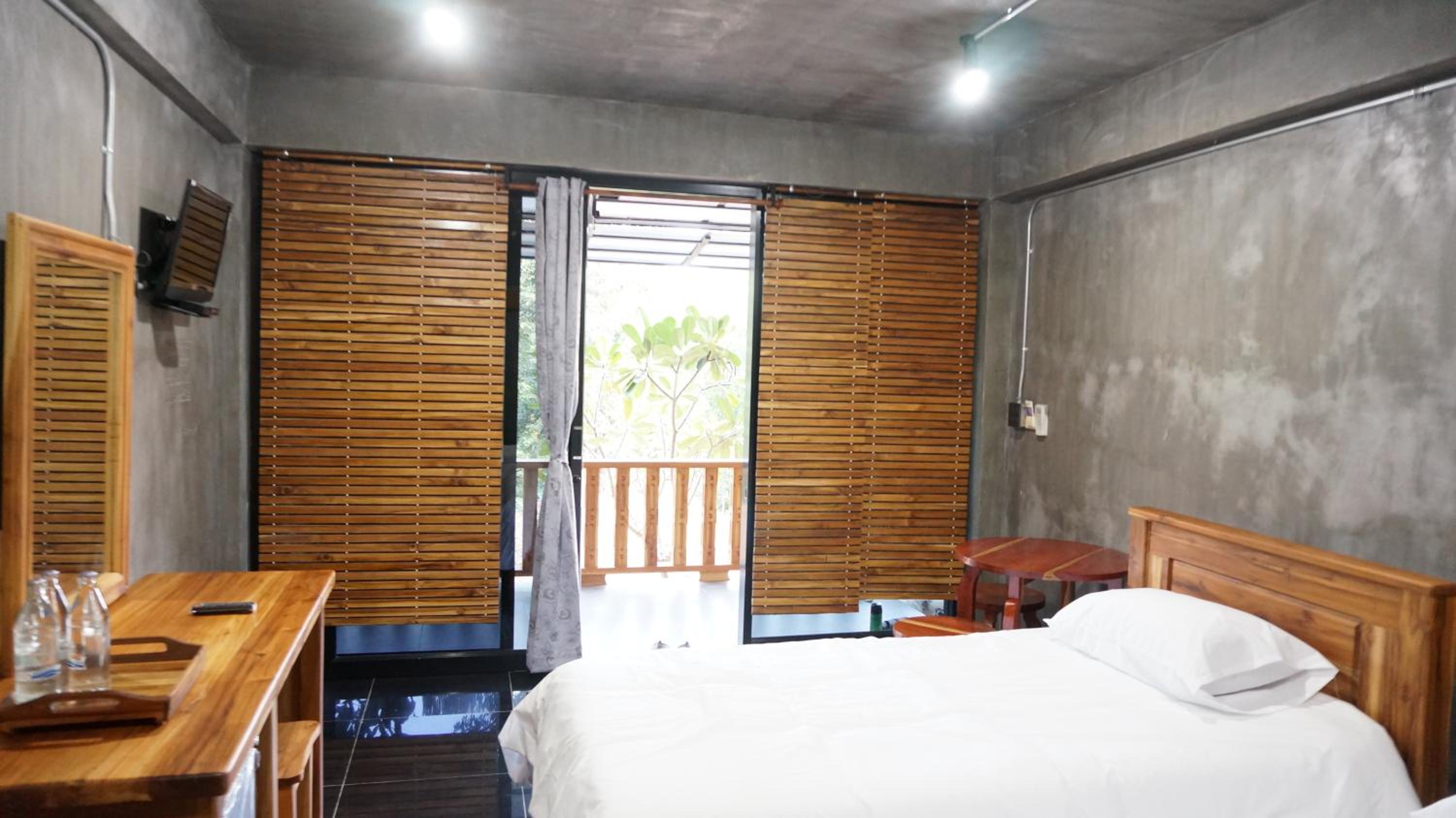 Deluxe Triple Room - Photo 6