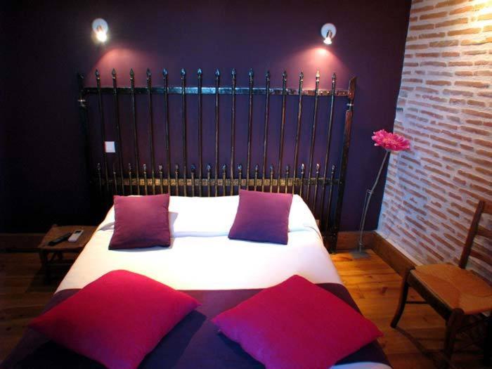 Double Room - Photo 5