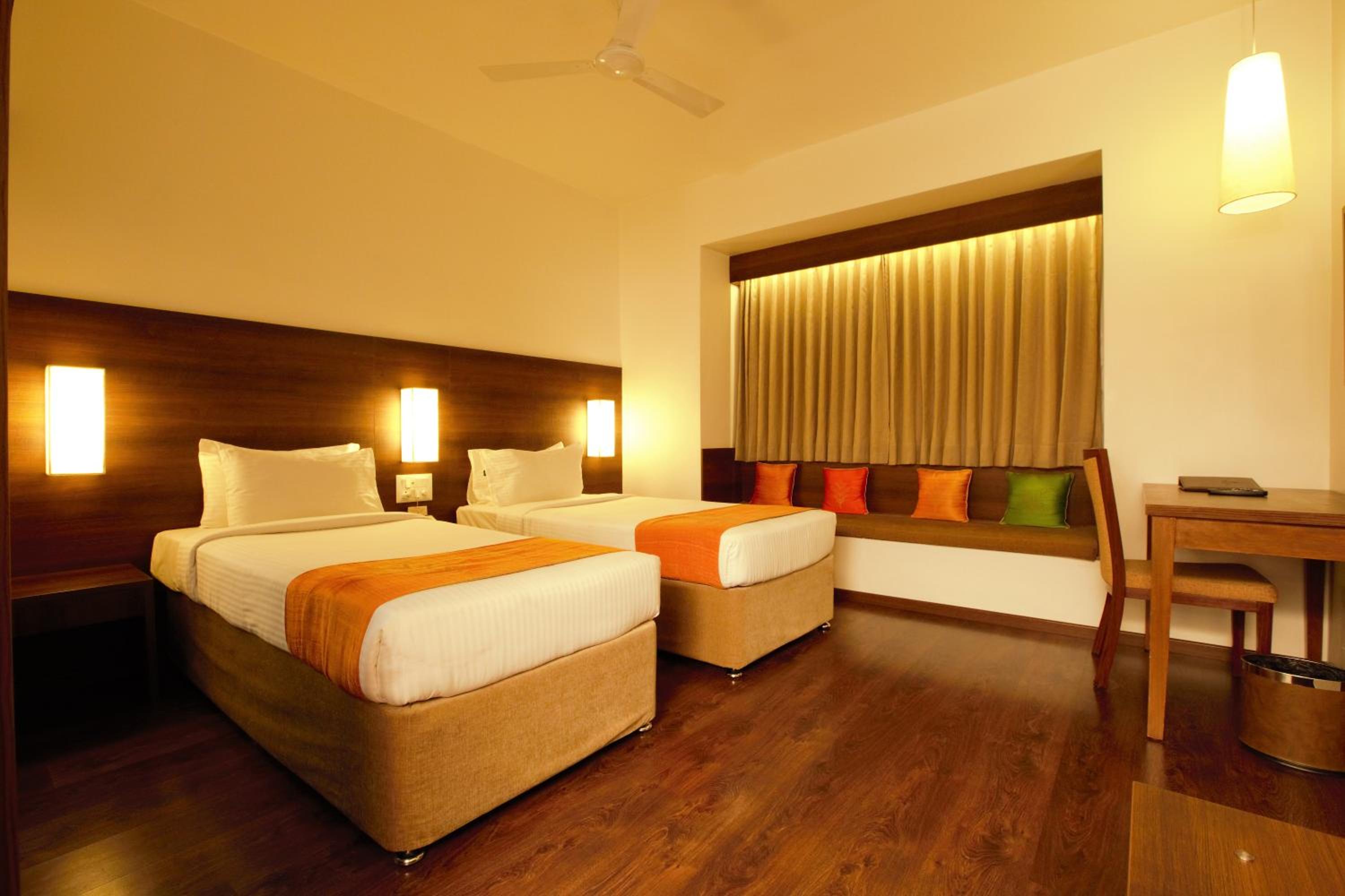 Executive Room photo 2