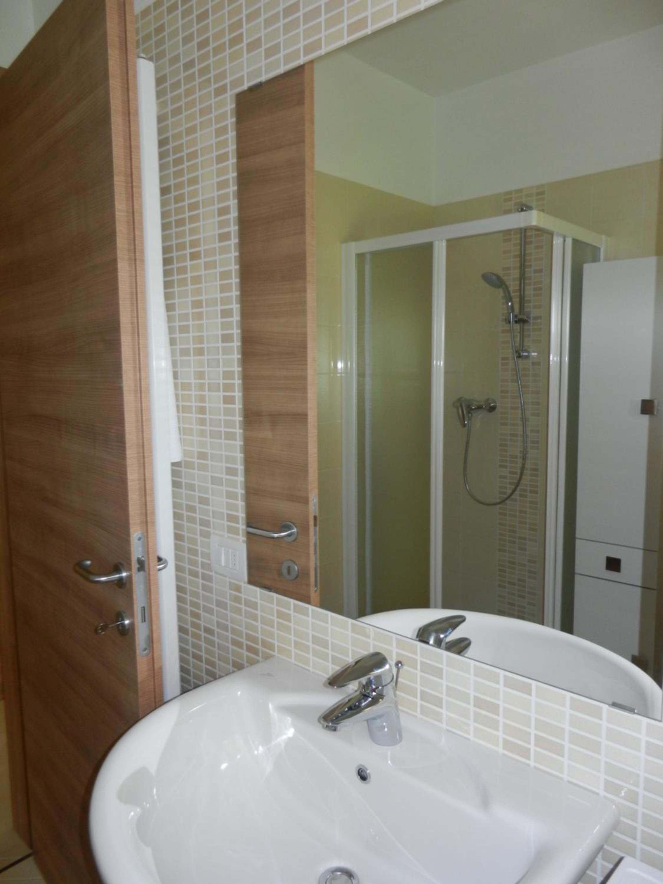 Apartment with Garden View - Photo 6