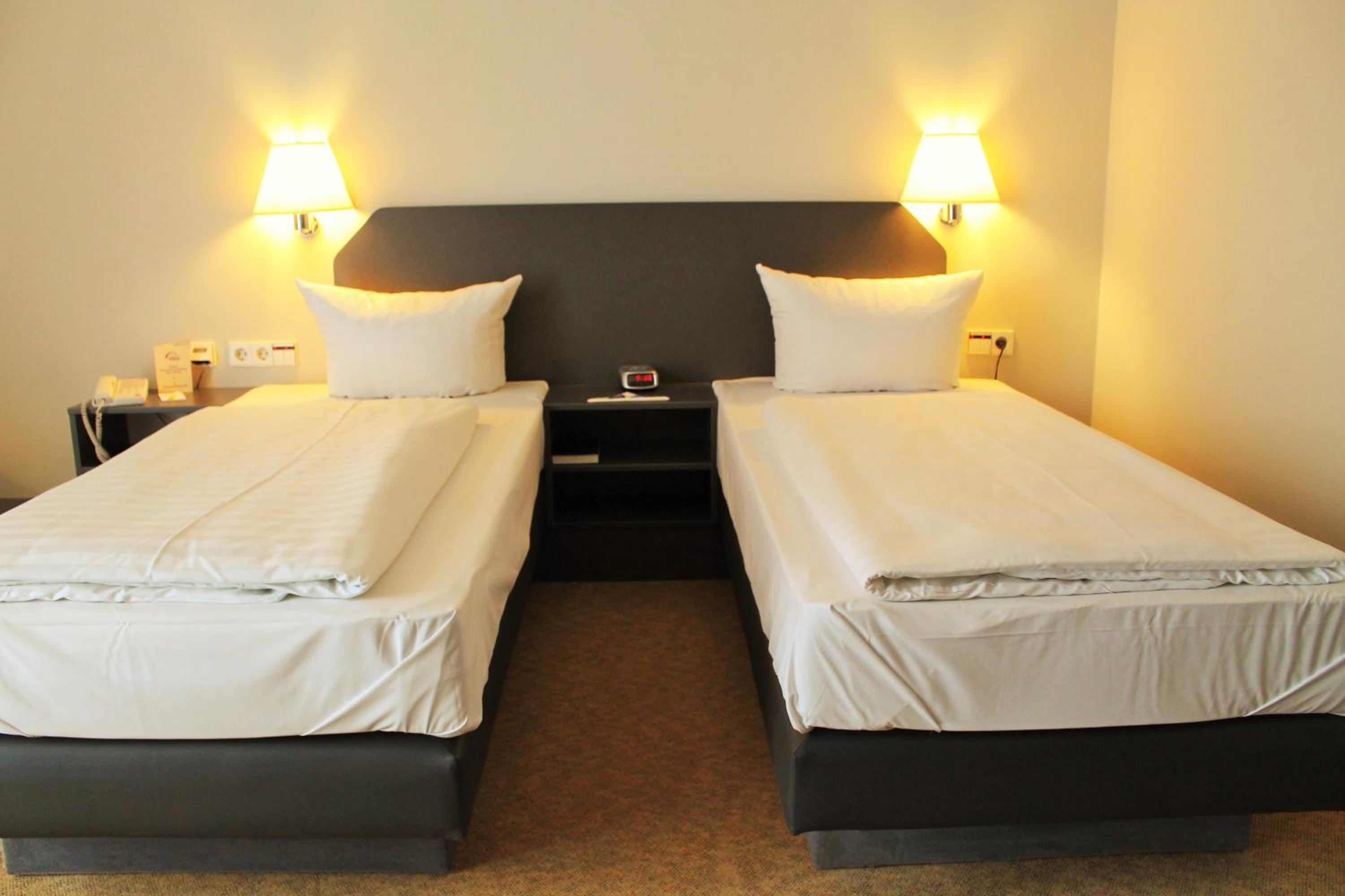 Single Room photo 3