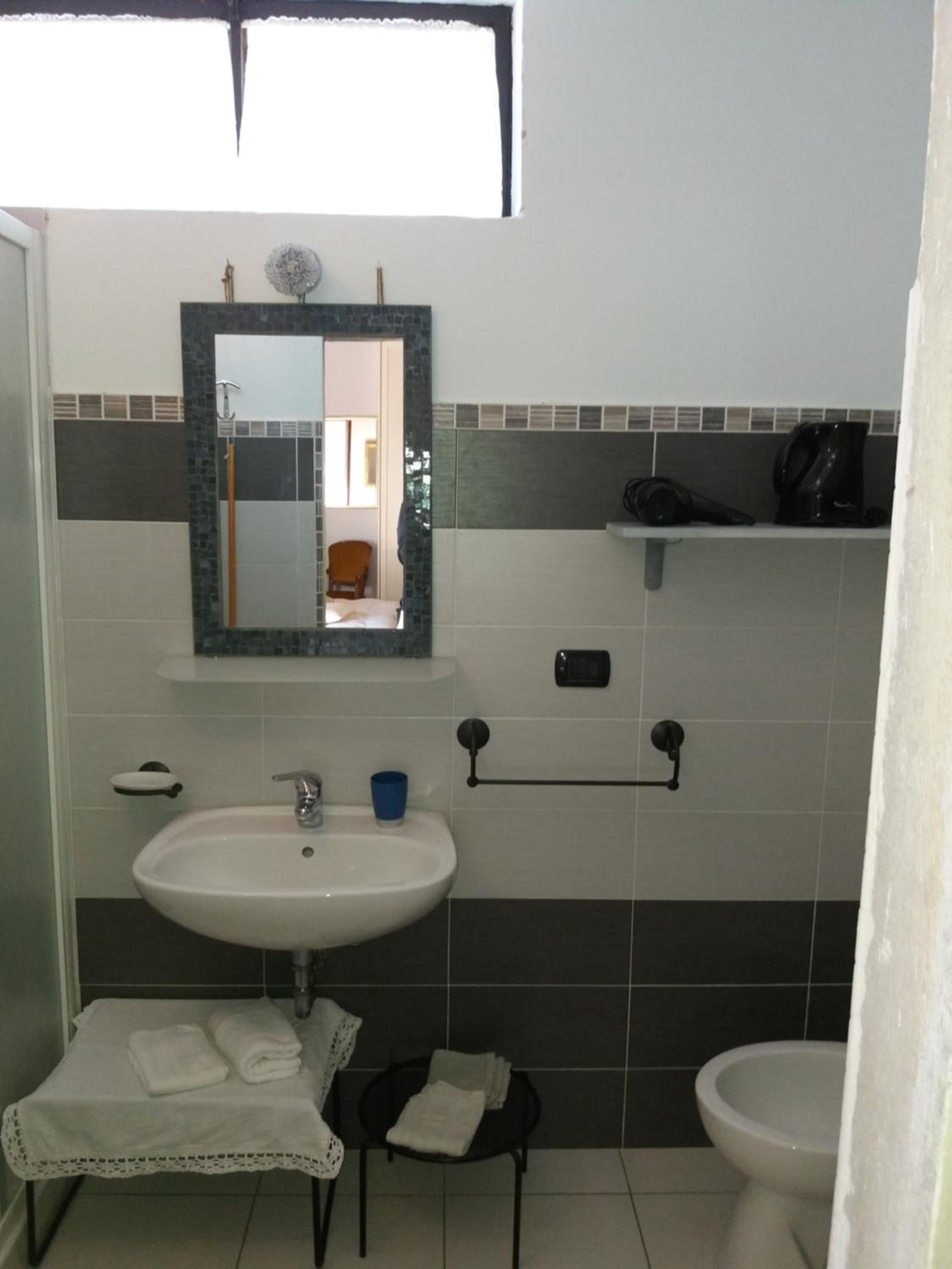 Triple Room - Photo 5