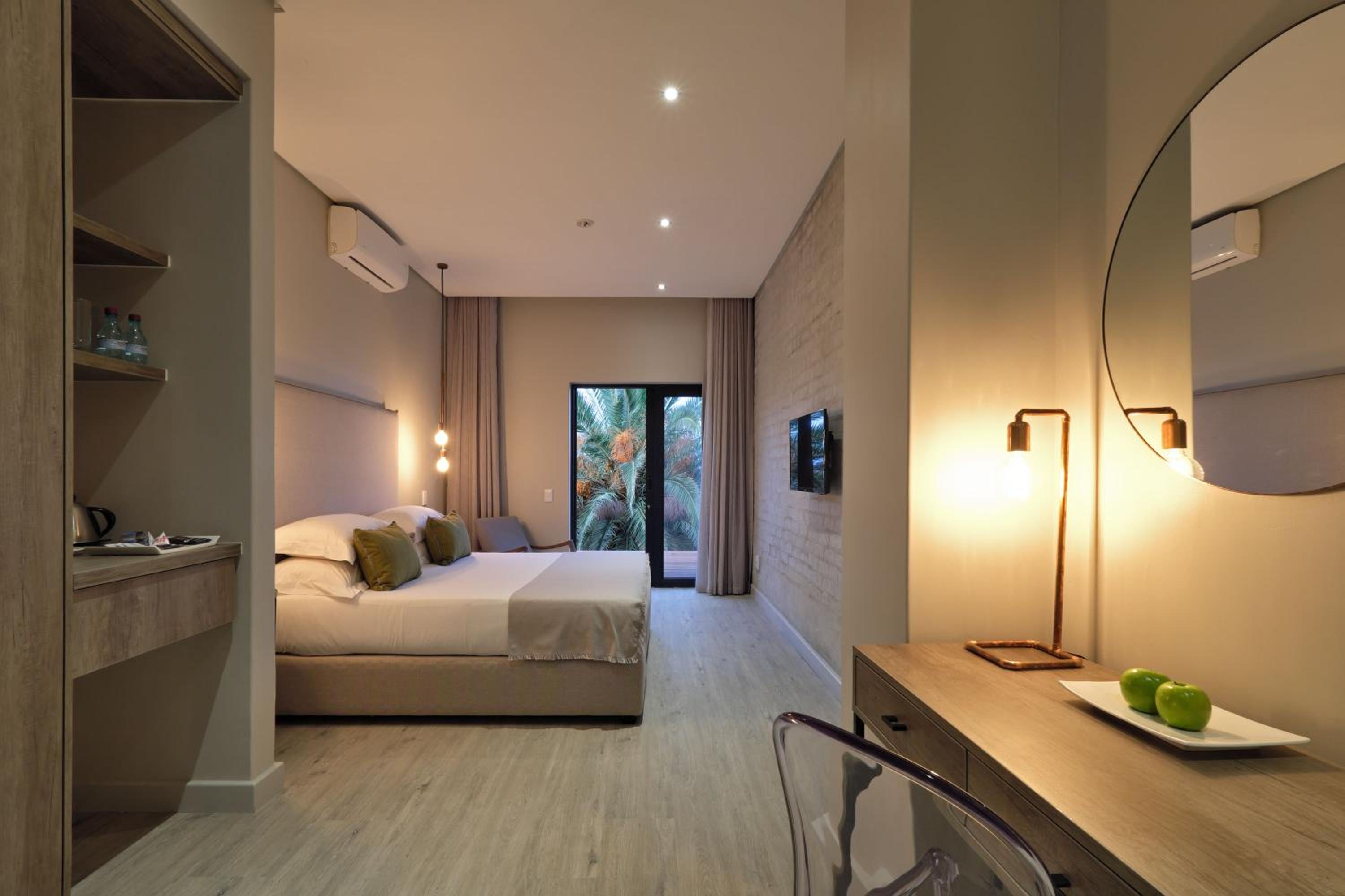 Double Room - Photo 2