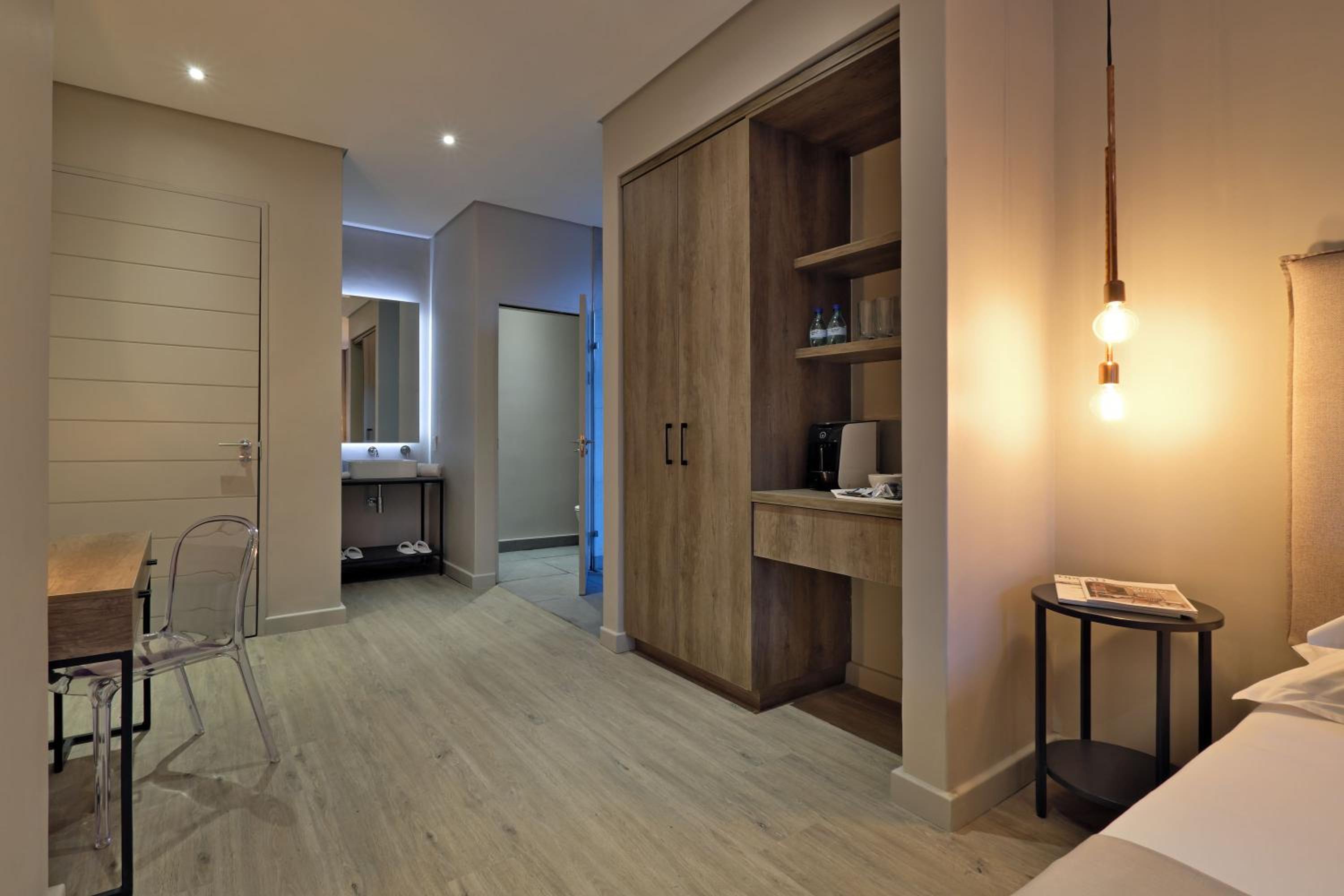 Double Room - Photo 3
