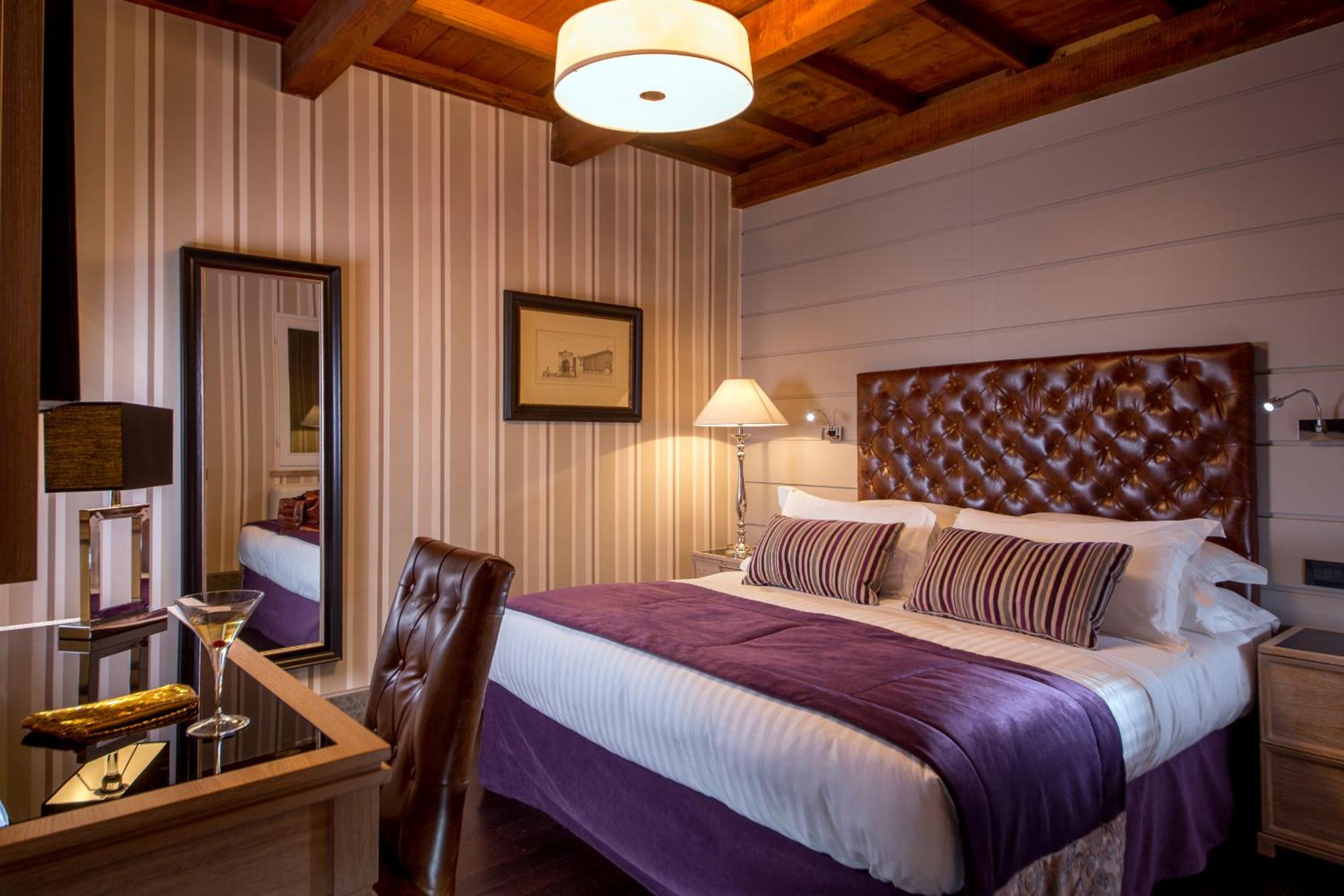 Panoramic Honeymoon Suiteapartment With View & Private Terrace
