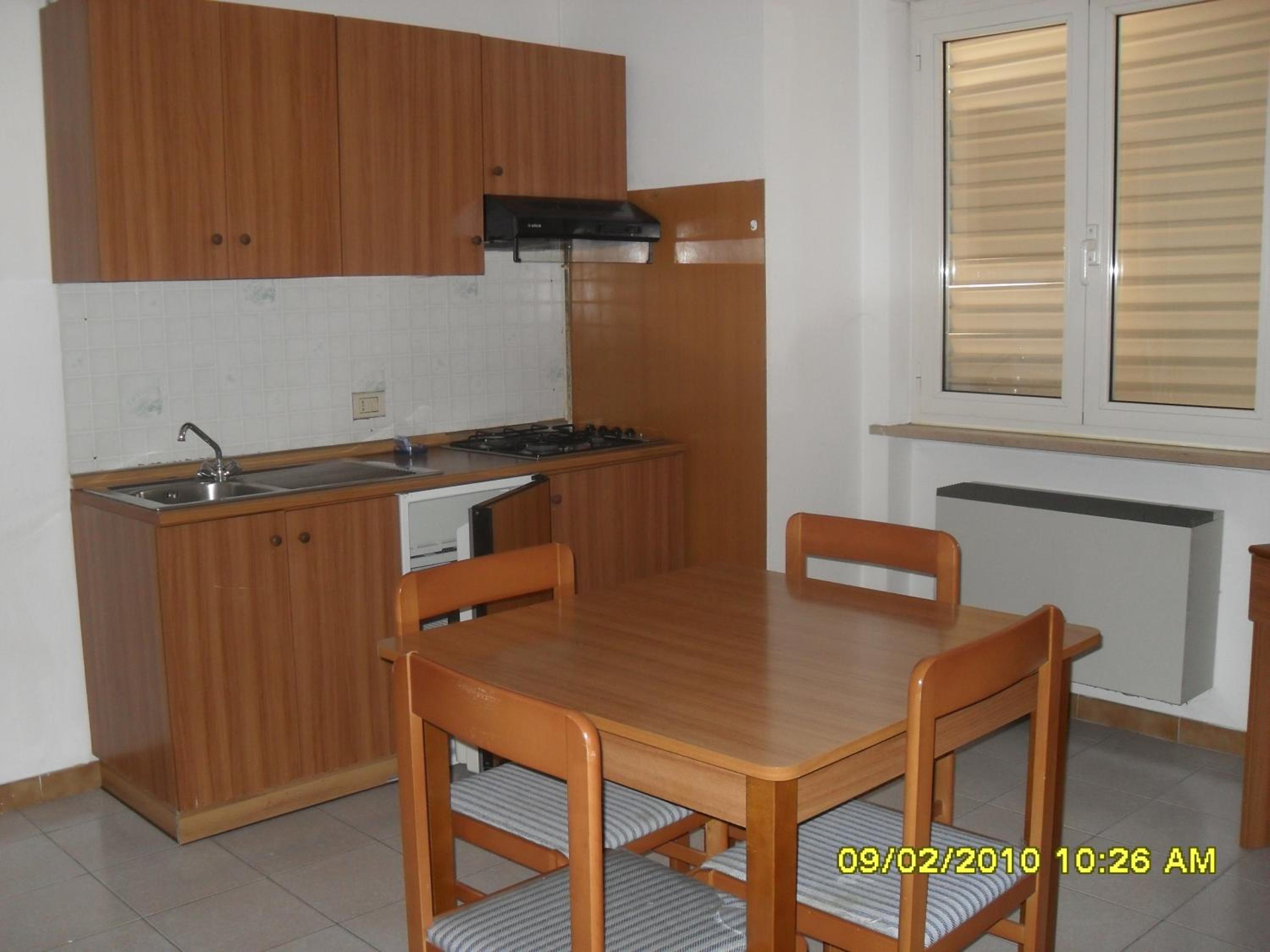 Two-Bedroom Apartment - Photo 9