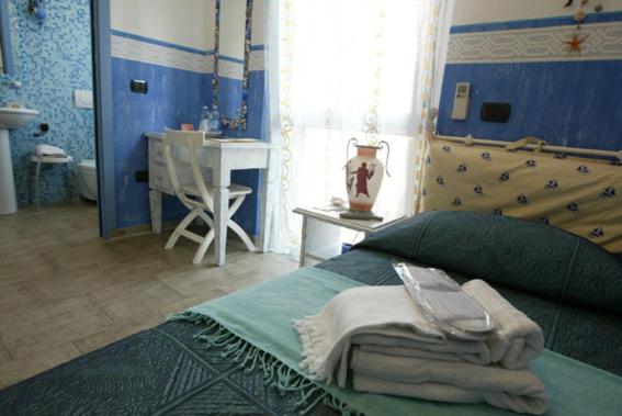 Deluxe Single Room with Balcony