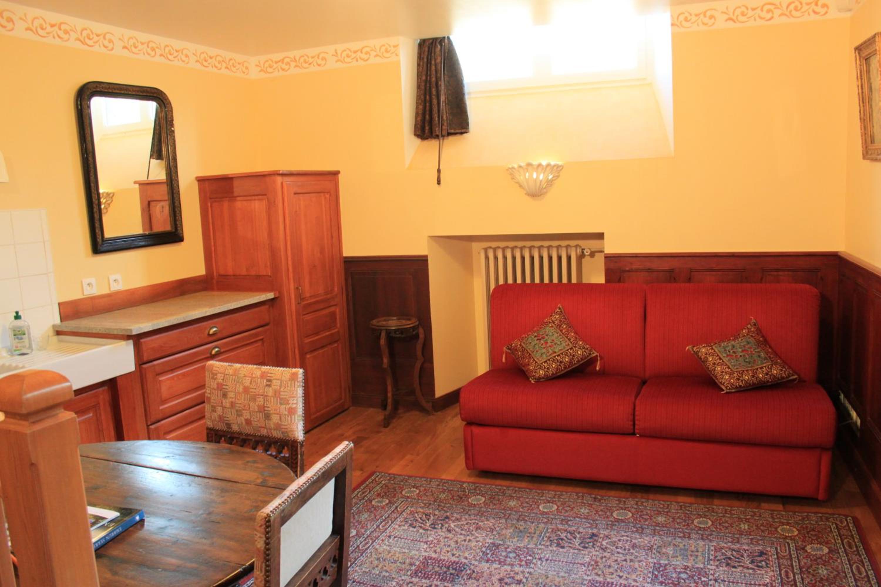Duplex Apartment - Photo 4