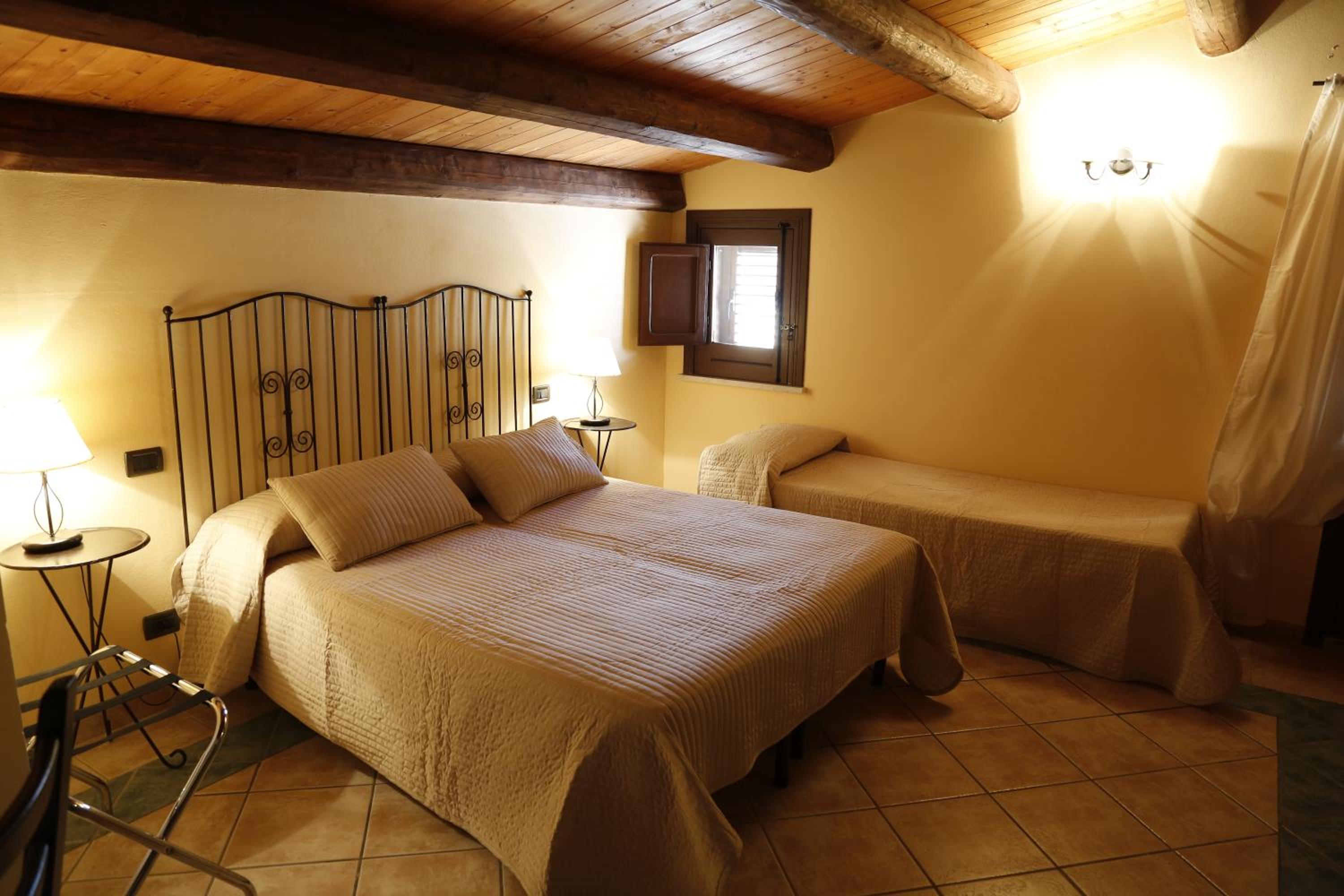 Comfort Triple Room - Photo 1