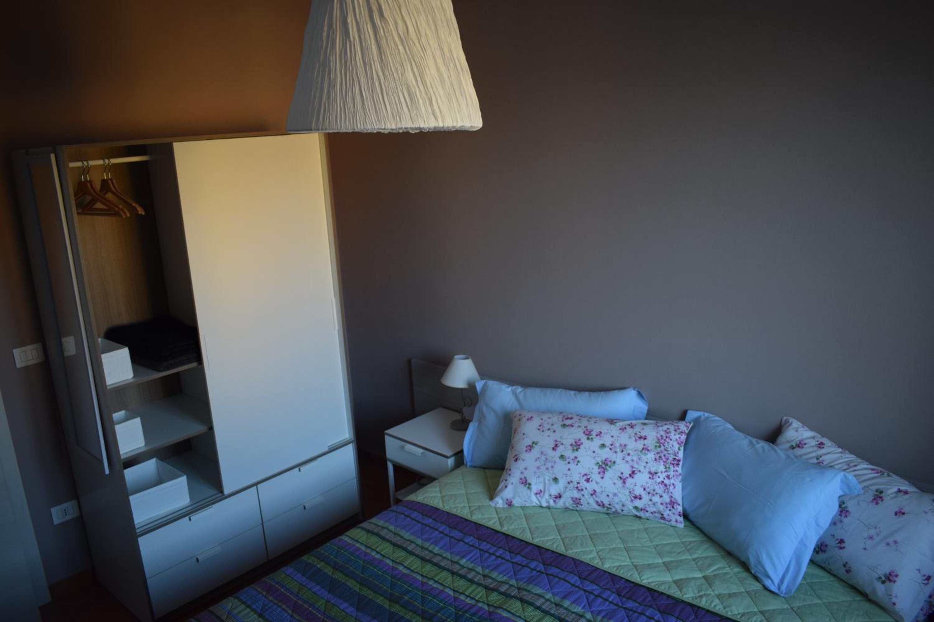 Double or Twin Room with Shared Bathroom photo 1