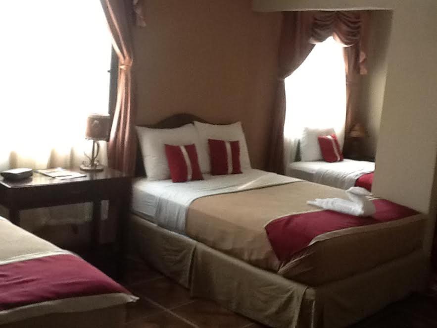 Comfort Triple Room