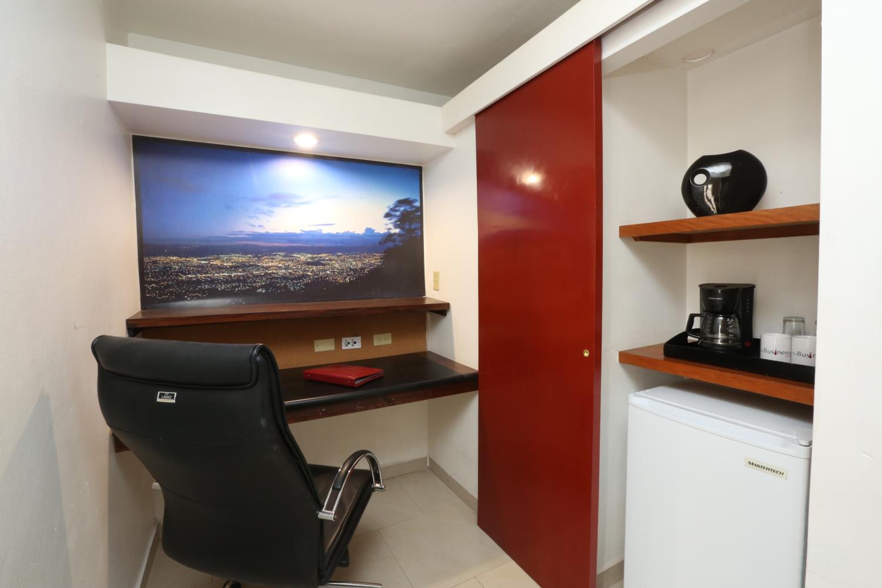 Standard Double Room with Balcony photo 1