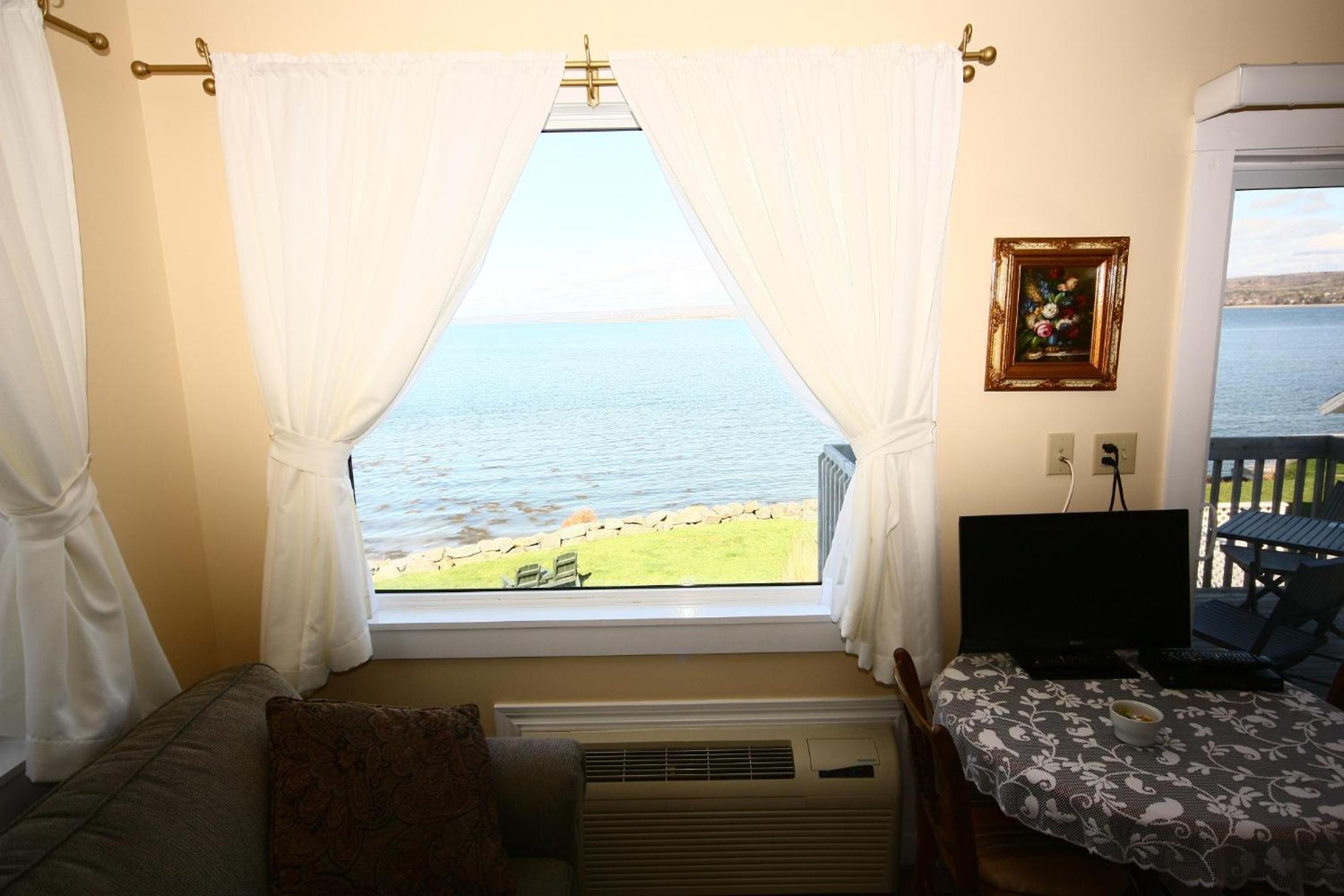 Queen Room with Sea View photo 3