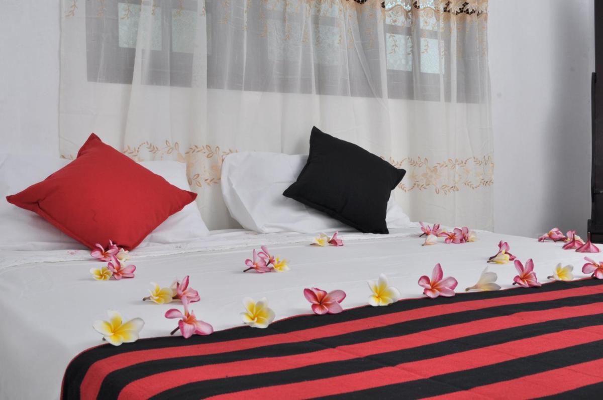 Double or Twin Room with Sea View photo 1