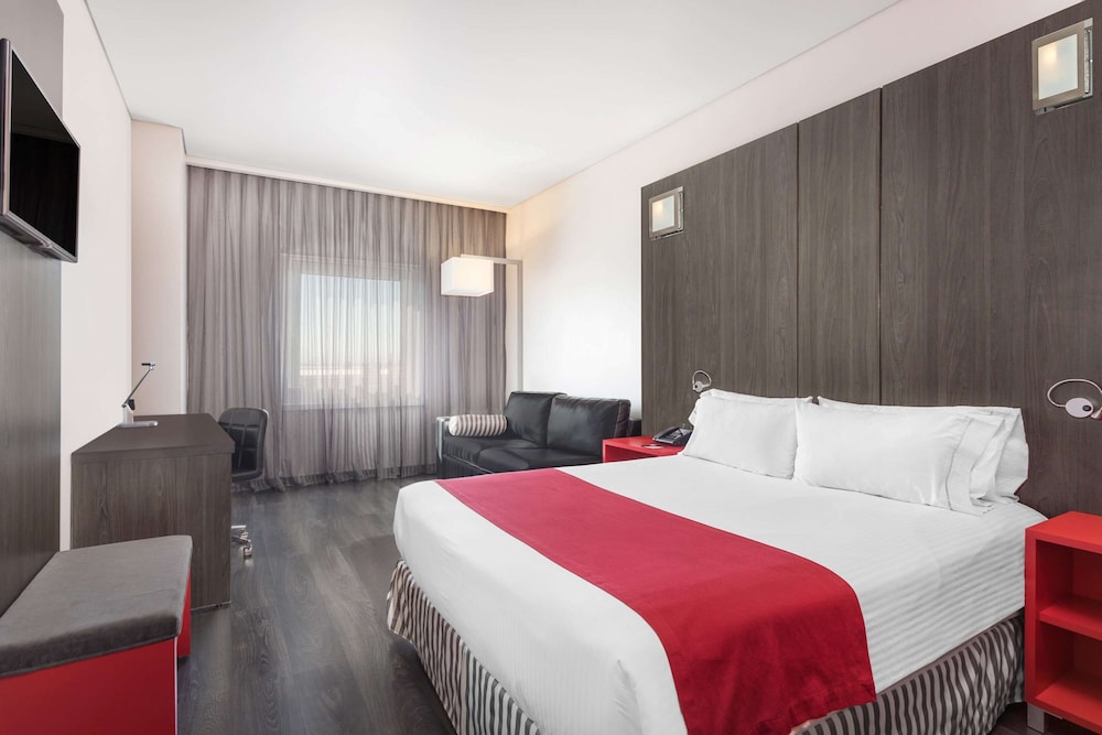 Room, 1 Queen Bed, Non Smoking - Photo 1