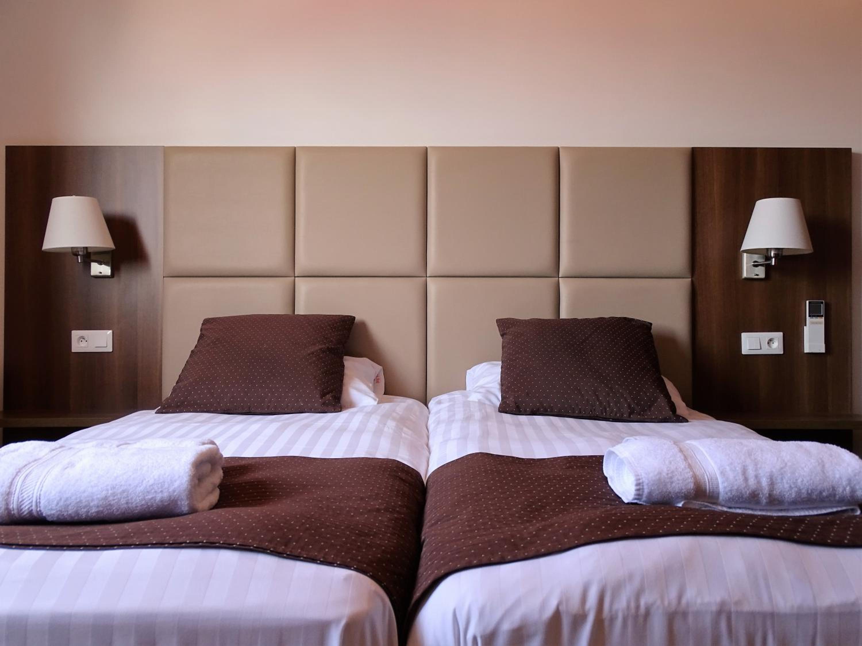 Quadruple Room - Photo 3