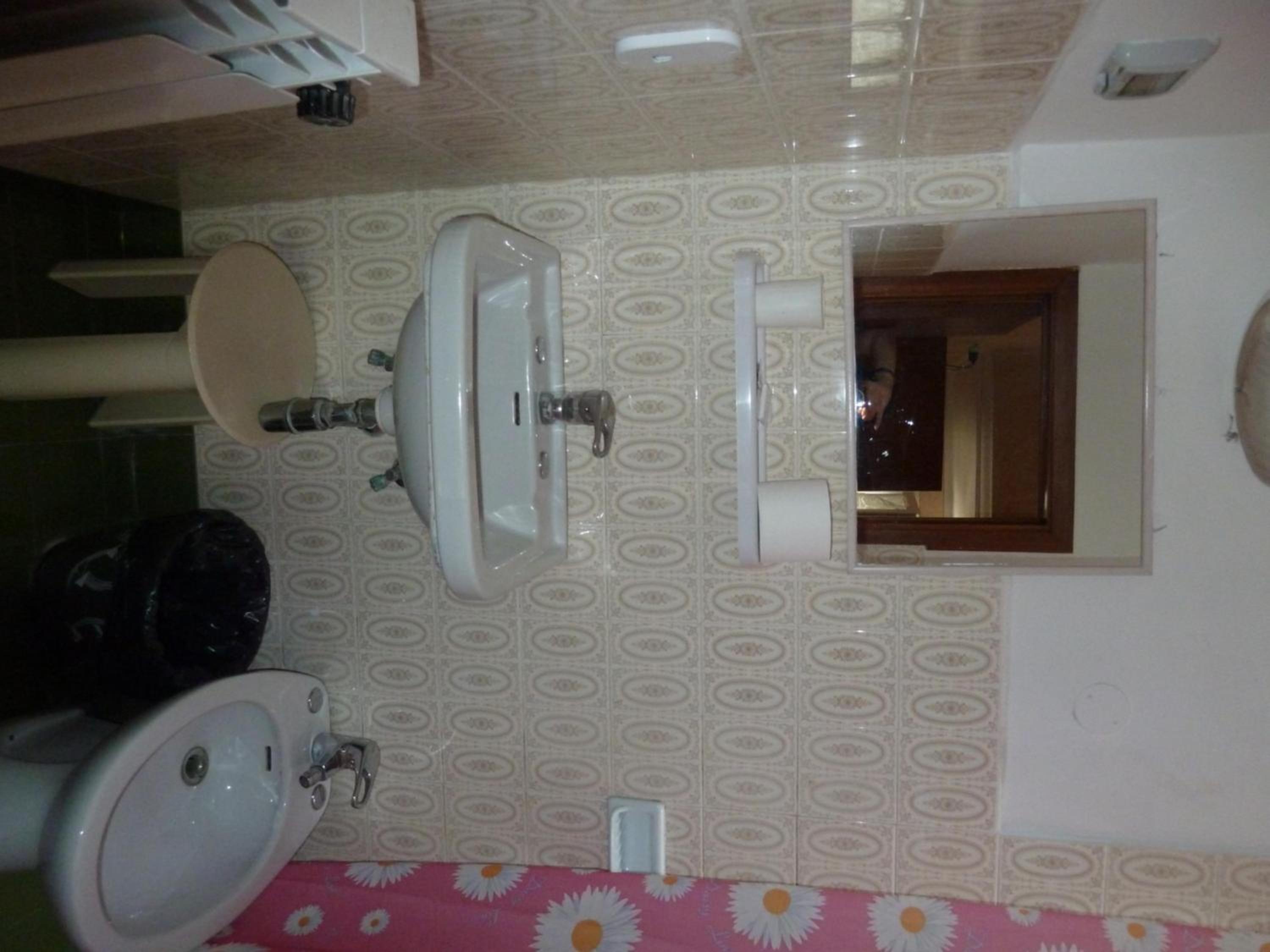 Double or Twin Room - Photo 2