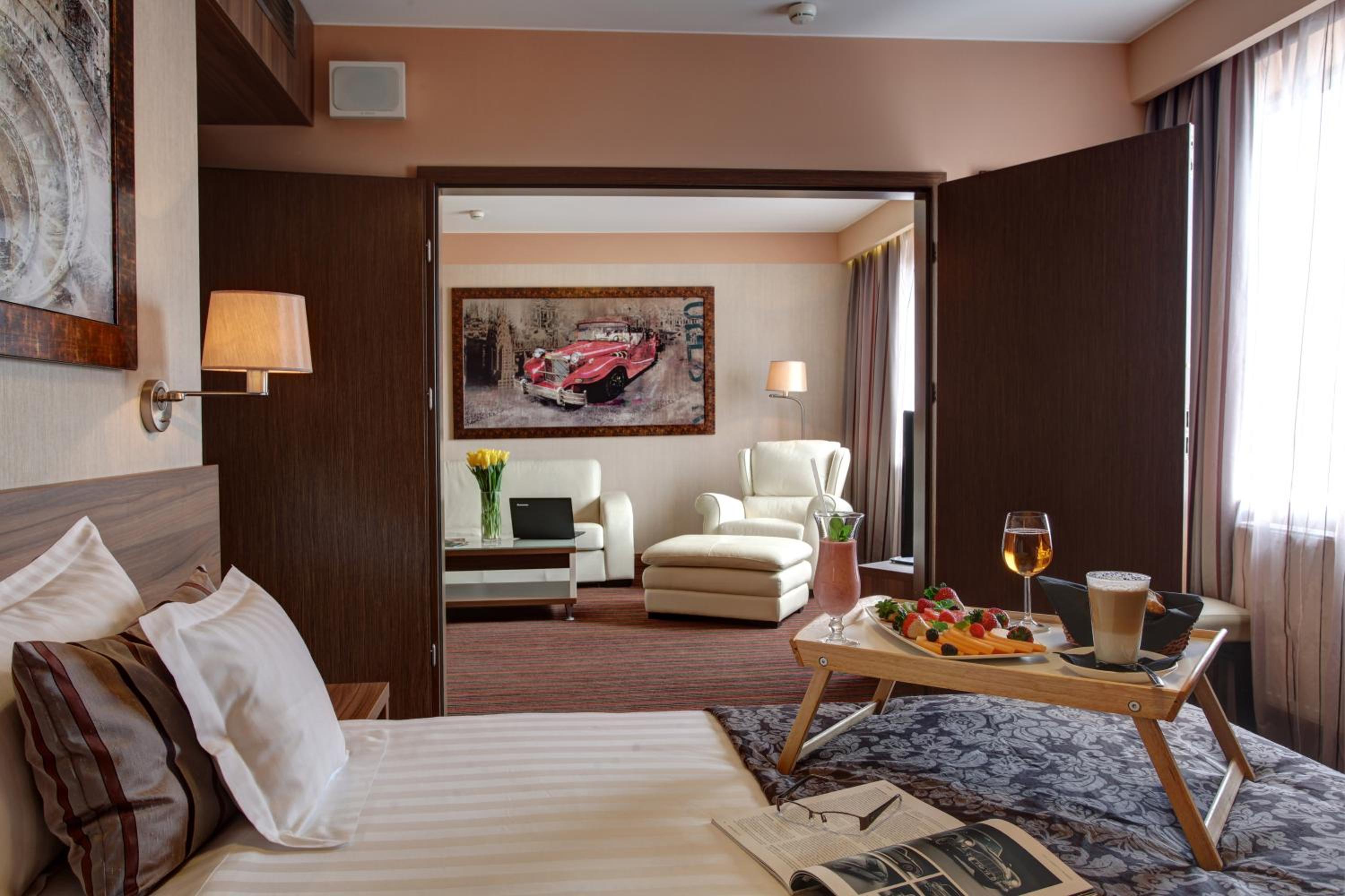 Junior Suite - Photo 6