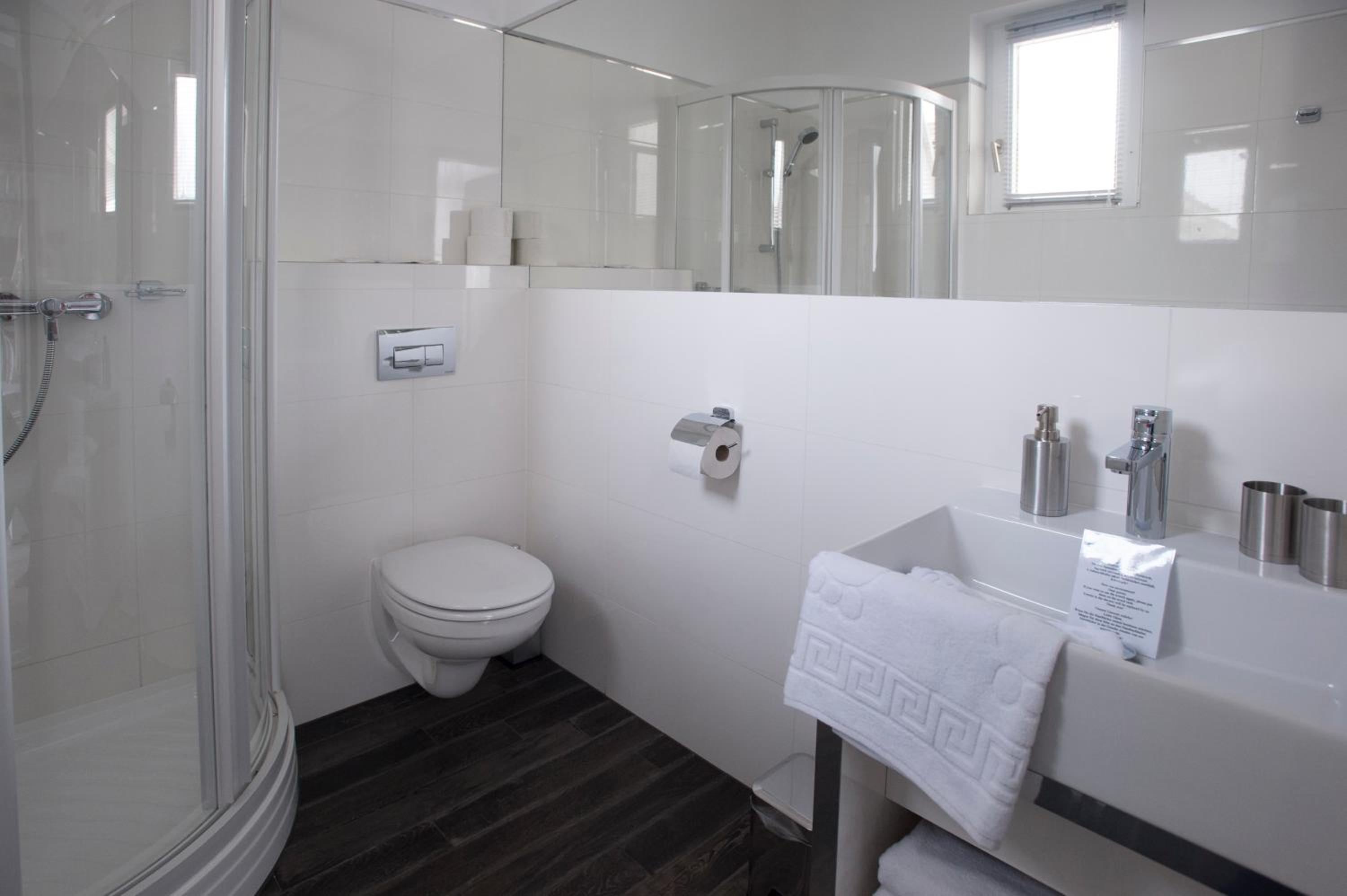 Single Room with Balcony photo 2