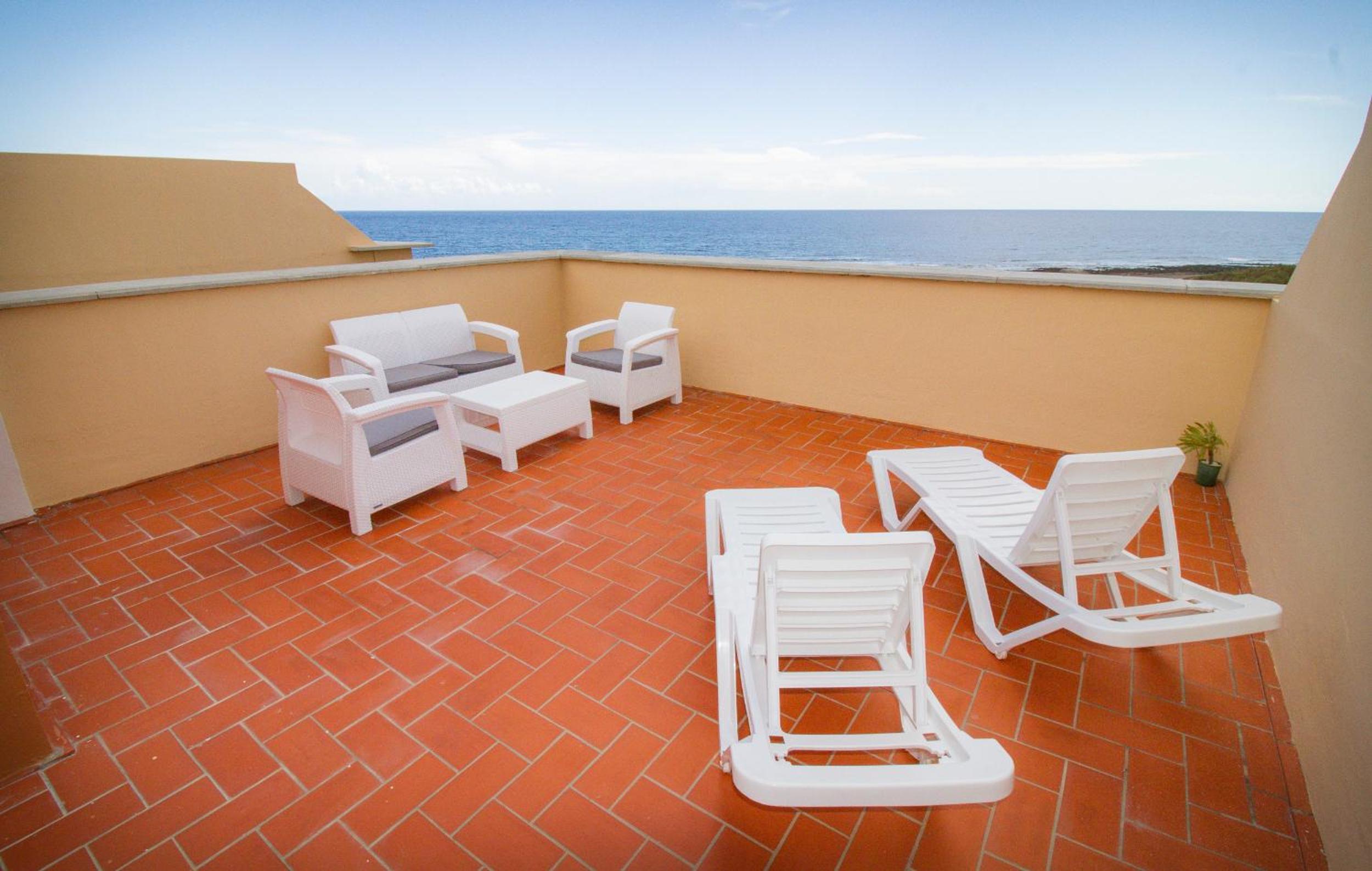 Apartment with Sea View photo 2
