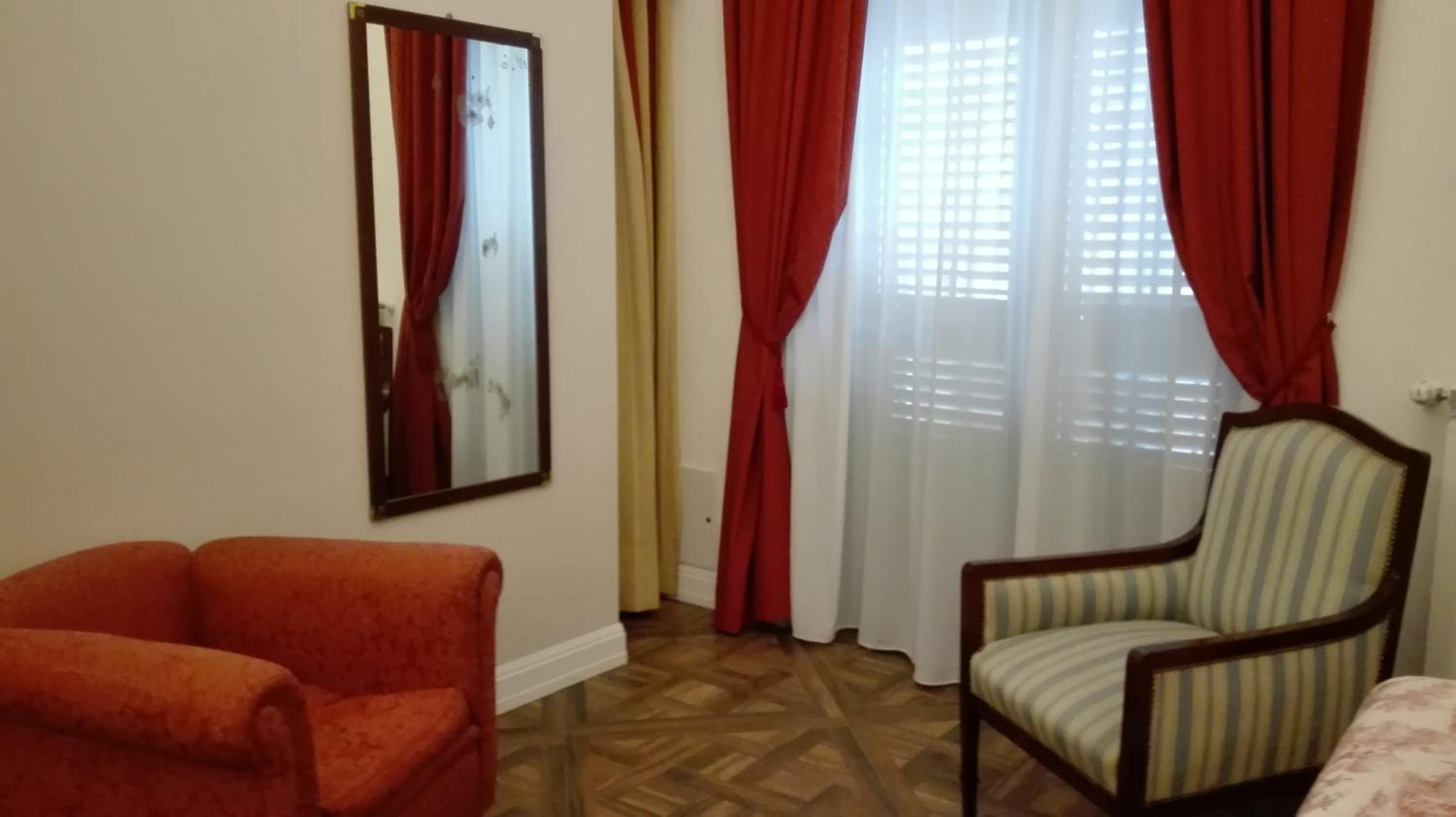 Comfort Triple Room