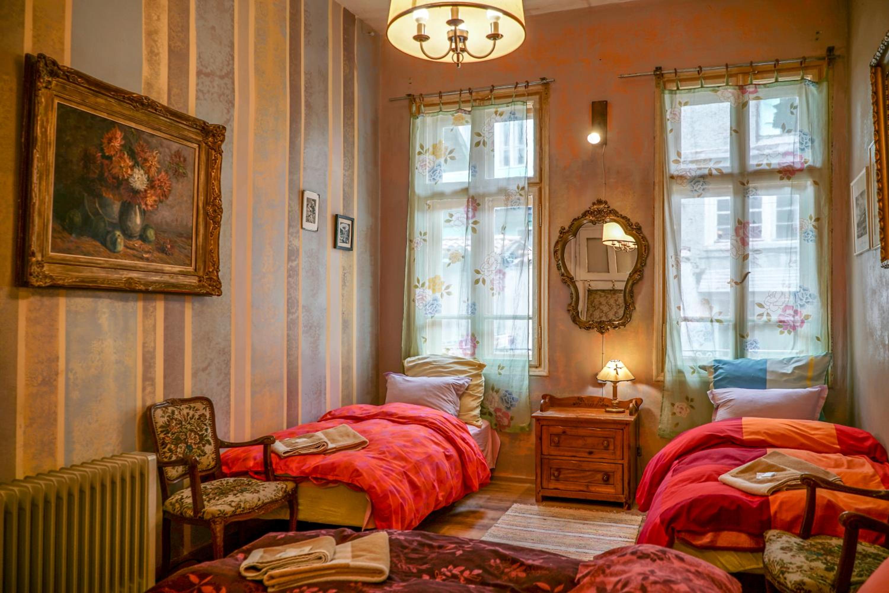 Quadruple Room with Shared Bathroom - First Floor photo 1