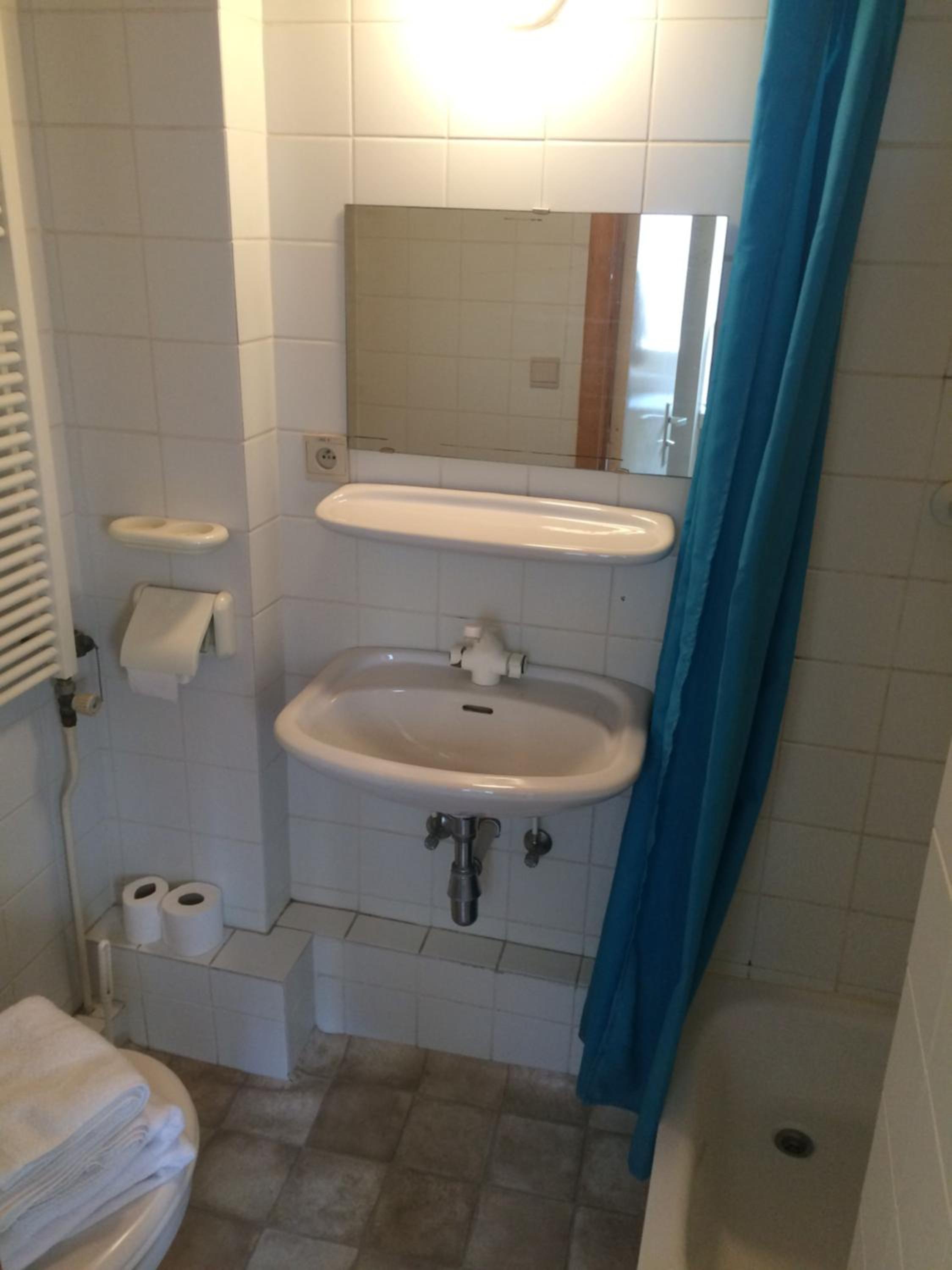 Studio Apartment photo 2