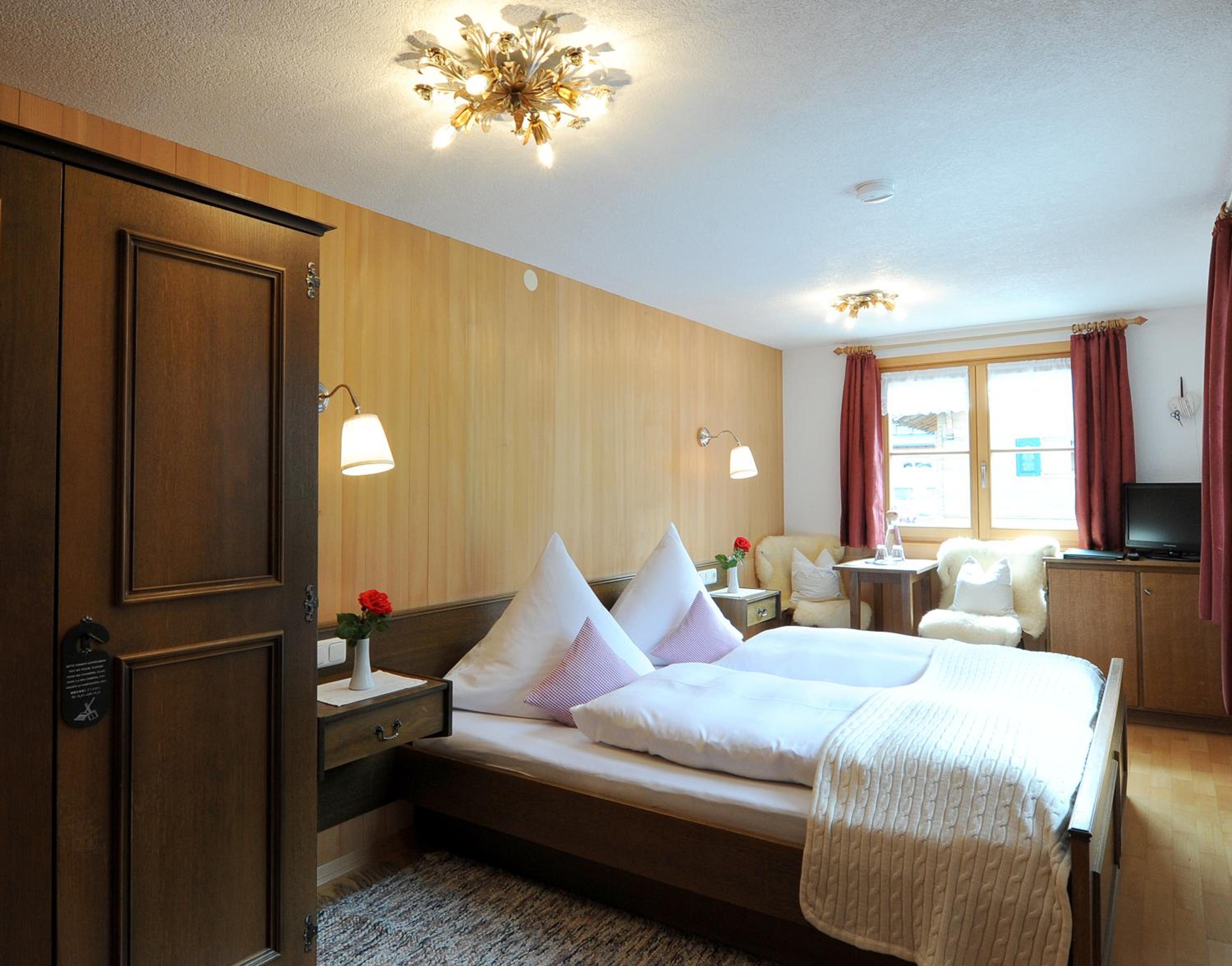 Double Room with Private External Bathroom