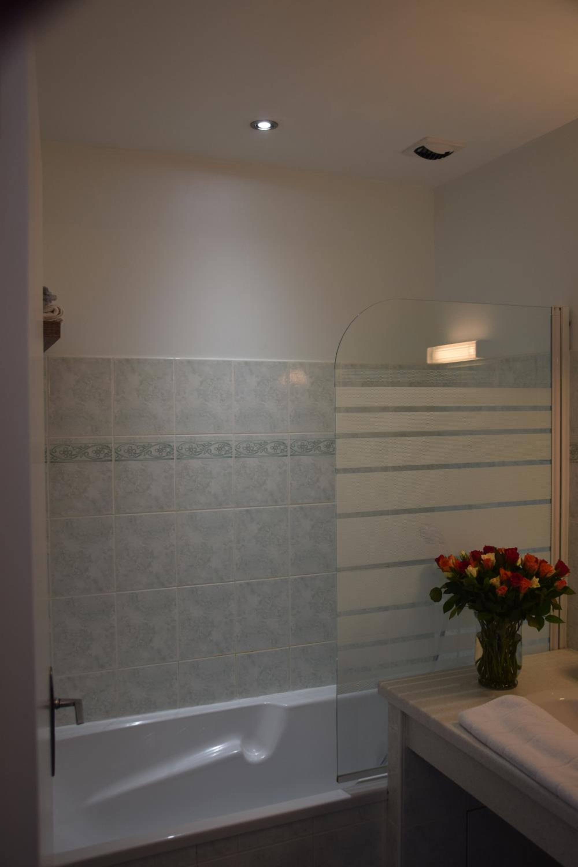 Large Double Room photo 2