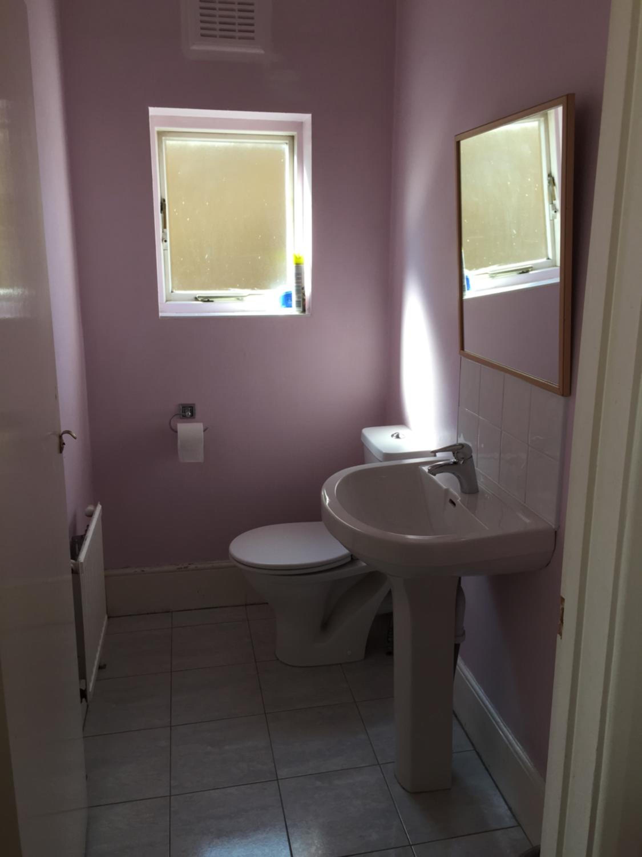 Double Room with Shared Bathroom photo 2