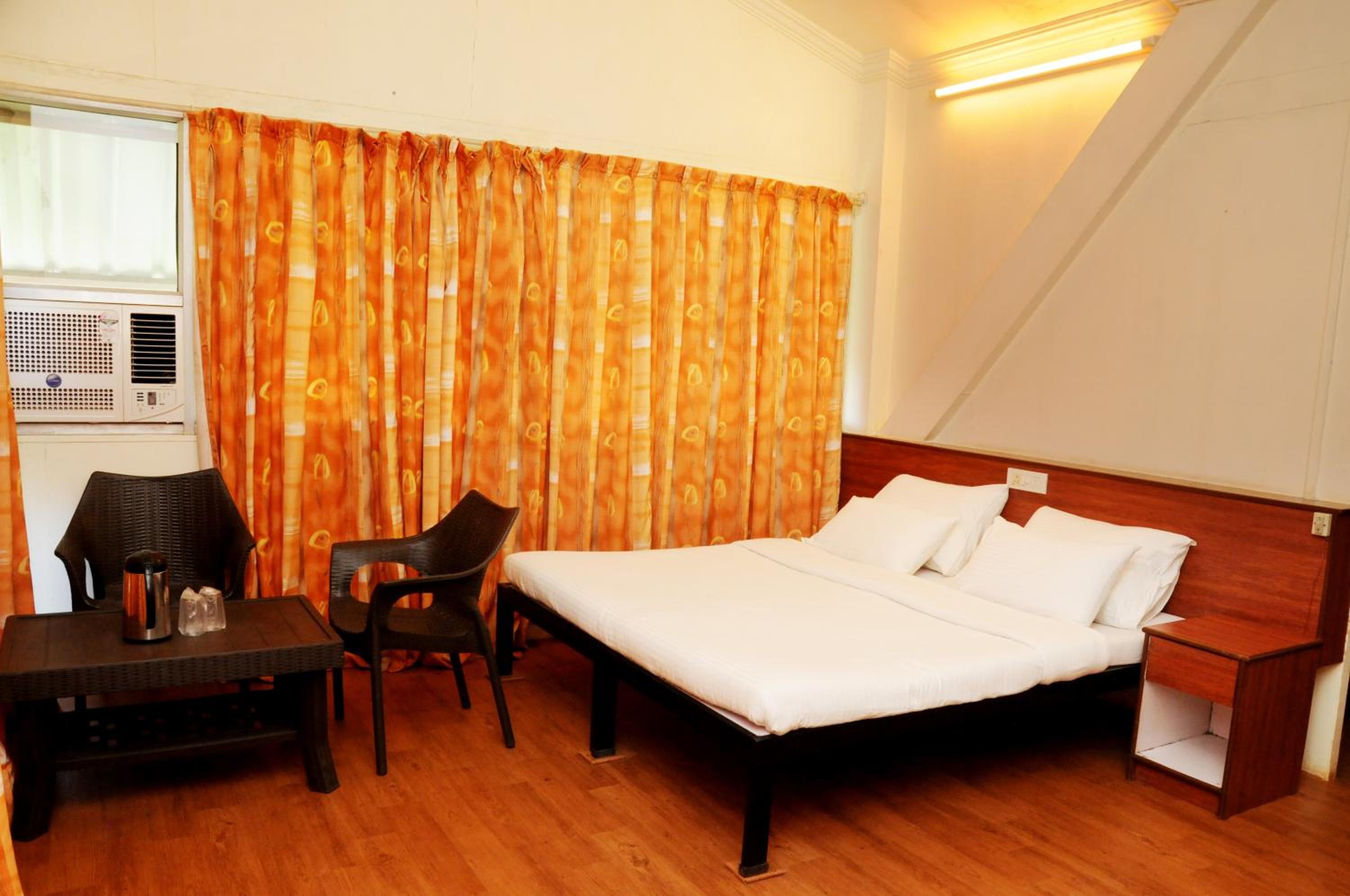 Luxury Suite - First Floor - Photo 1