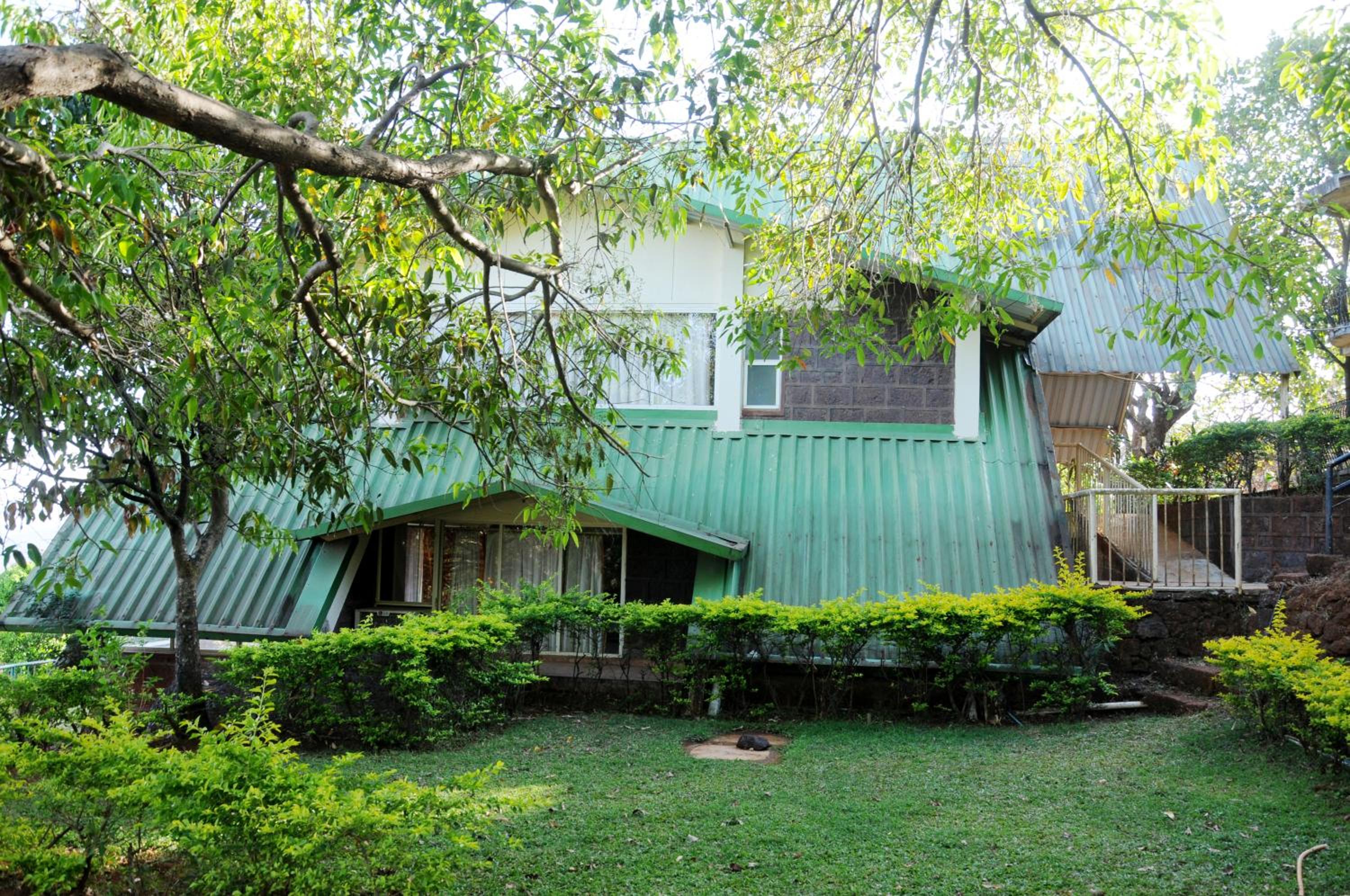 Double Room with Lake View - Photo 9