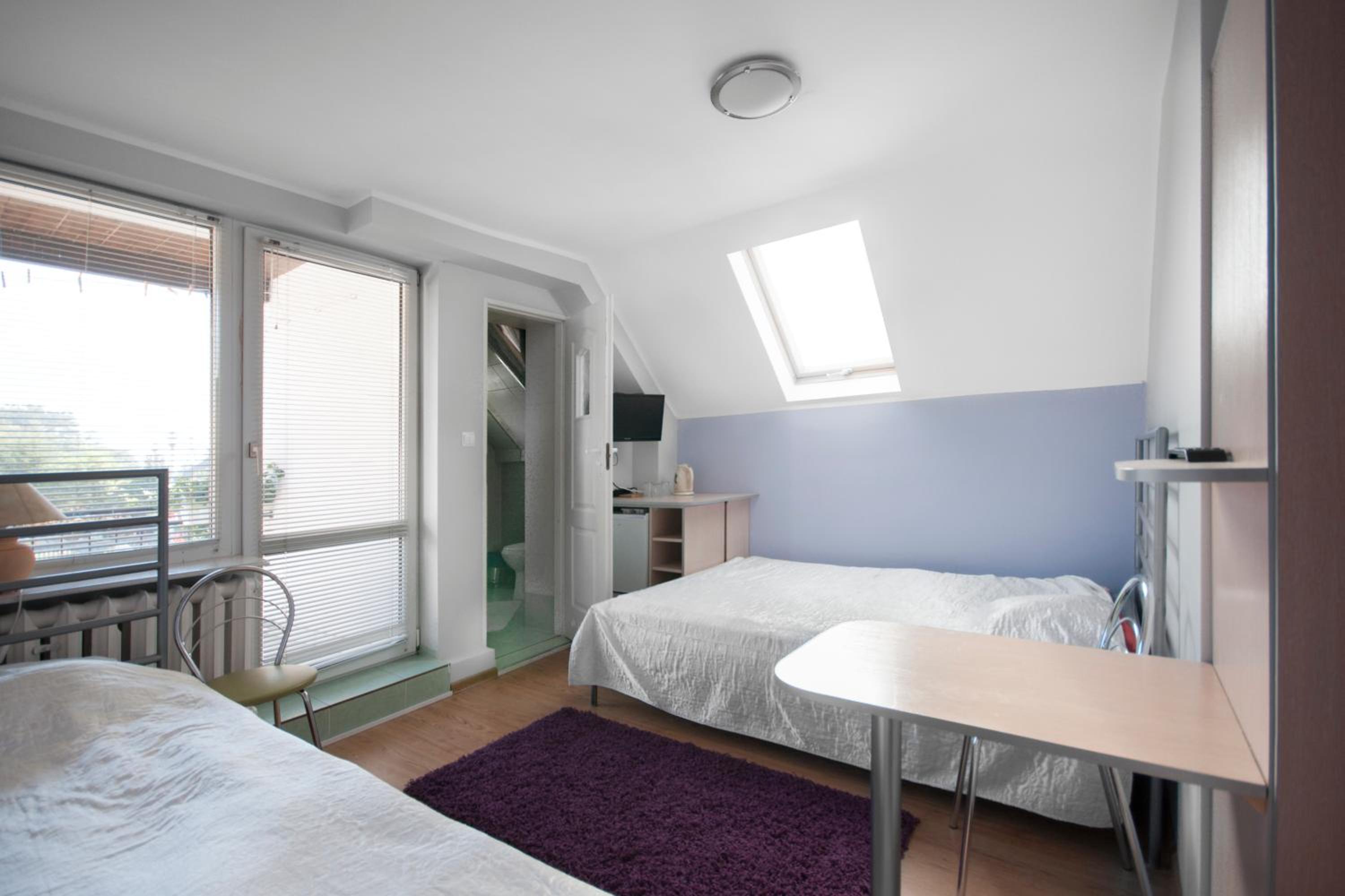 Triple Room with Private Bathroom photo 1
