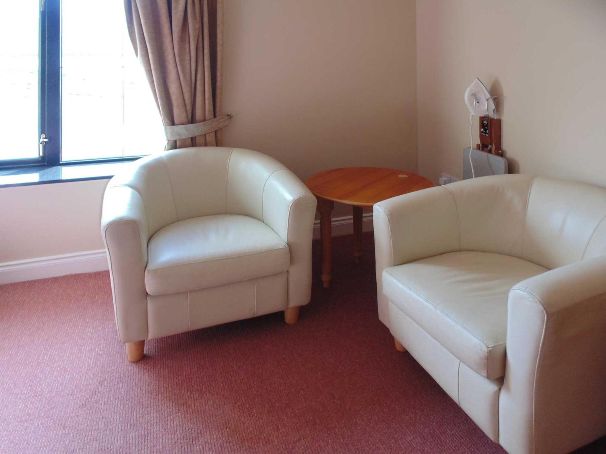 Deluxe Double or Twin Room with Sea View - Photo 1