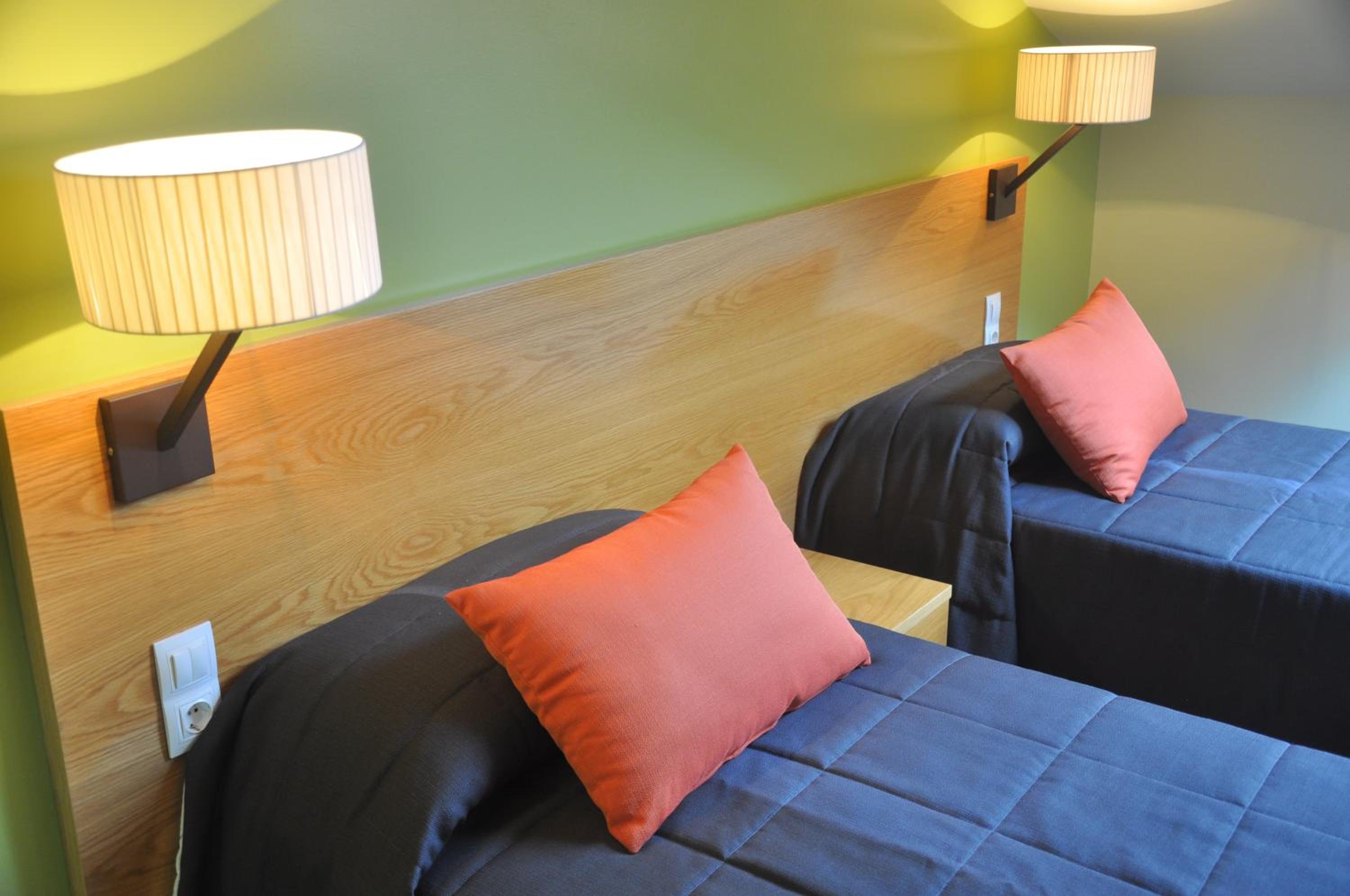 Apartamento dúplex con literas (9 adultos)